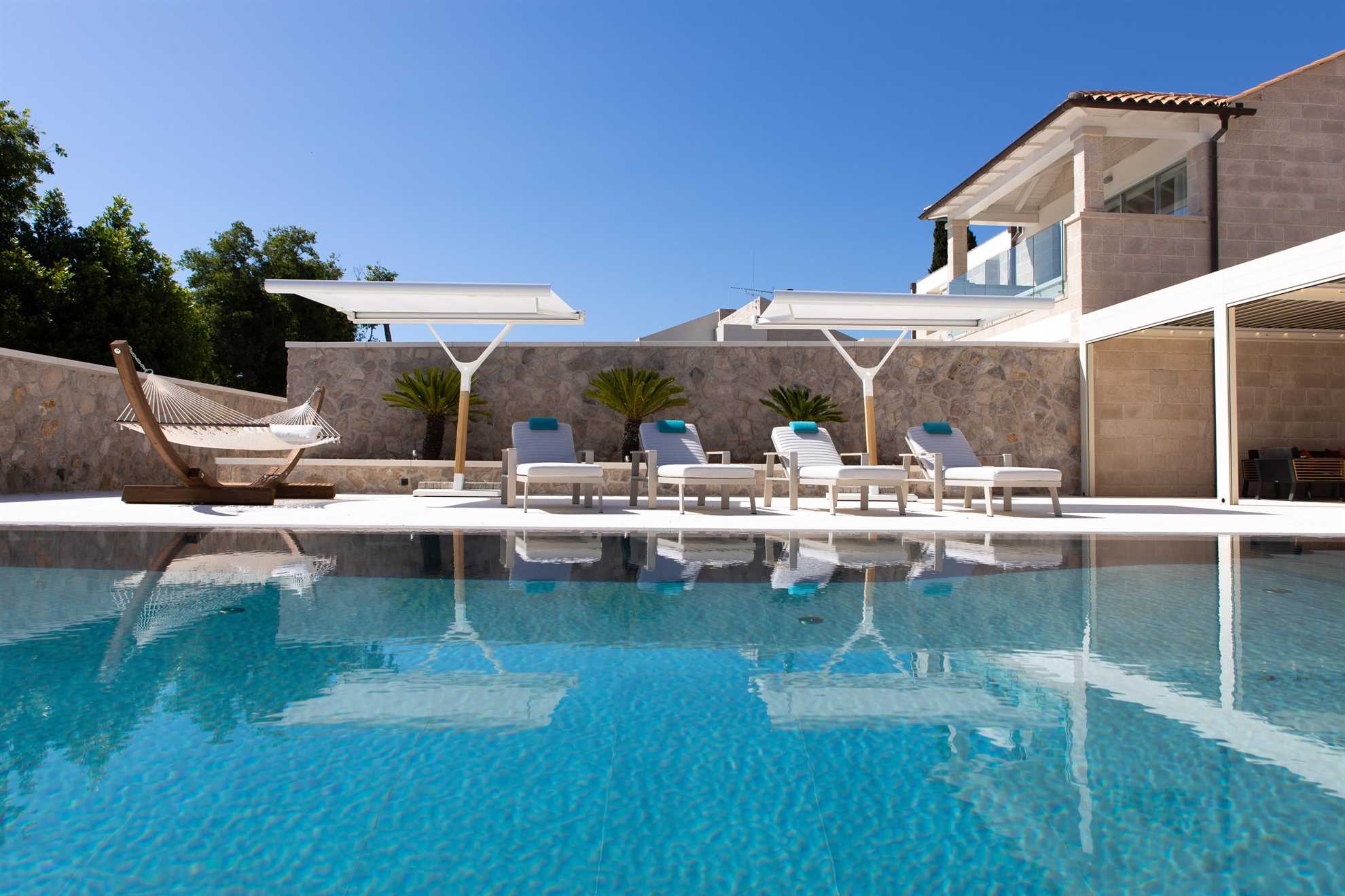 Luxury Villa Noblesse - top of the line seafront villa in Cavtat