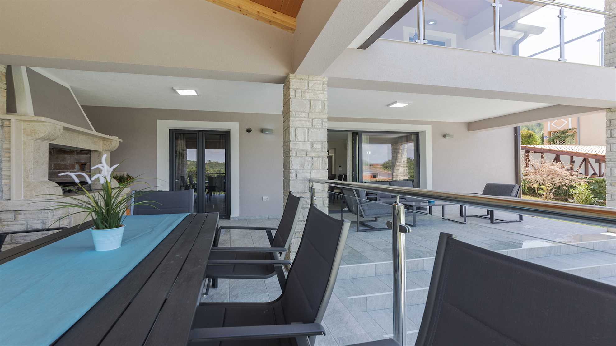 Villa Laetitia - contemporary and bright villa in beautiful Istria