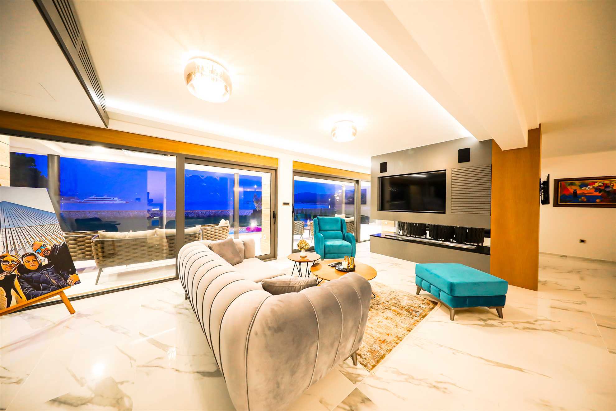 Villa Seabreeze Haven - seaside villa with a tennis court, 120 m2 pool, jacuzzi and tranquility