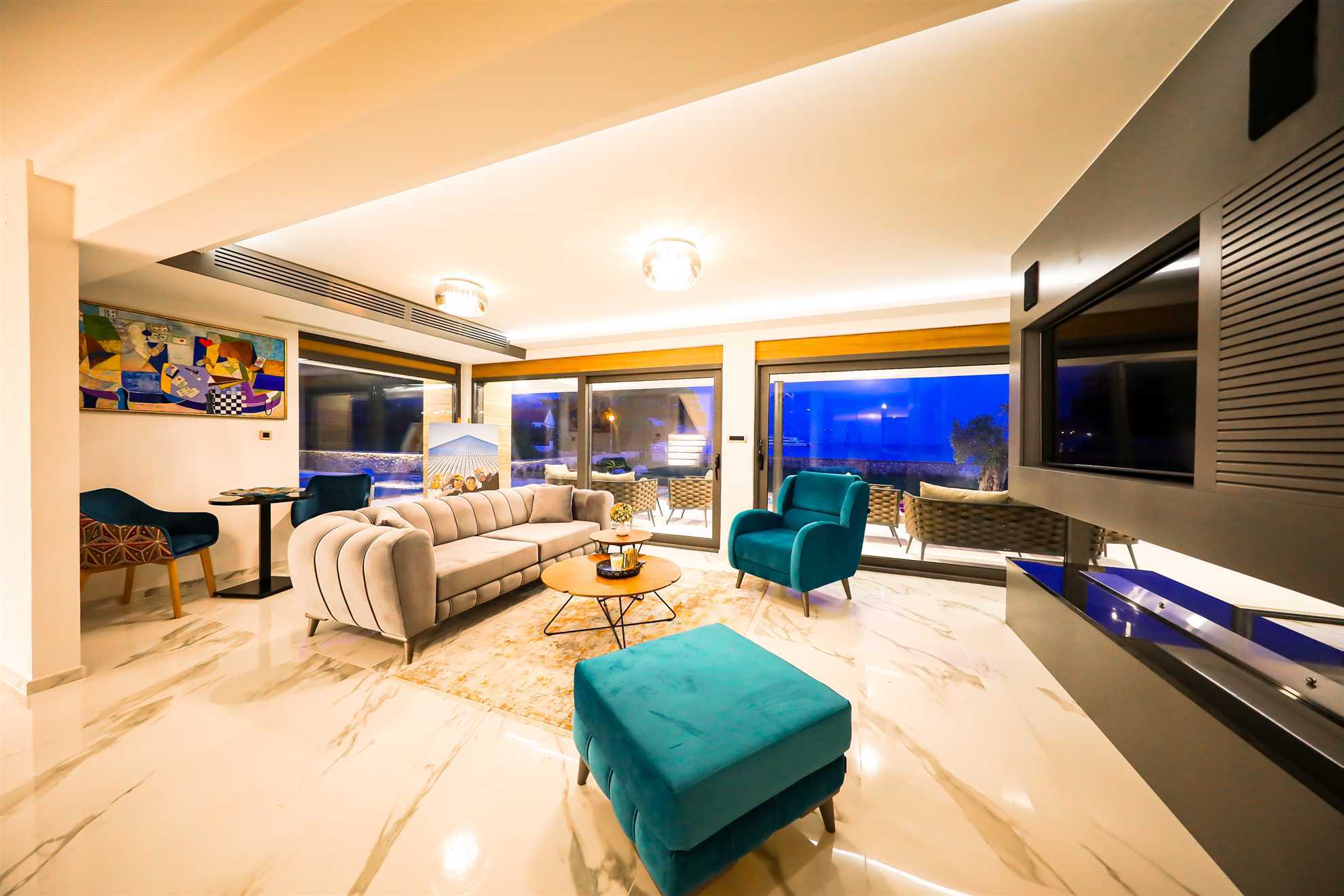Villa Seabreeze Haven - seaside villa with a tennis court, 120 m2 pool, jacuzzi and tranquility
