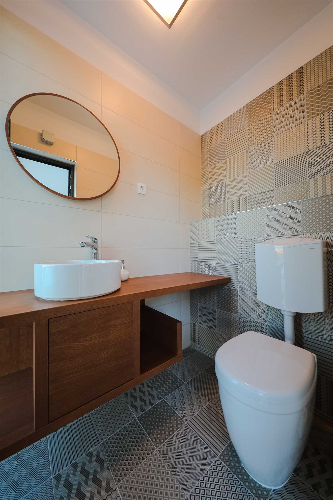 Villa Seabreeze Haven - seaside villa with a tennis court, 120 m2 pool, jacuzzi and tranquility