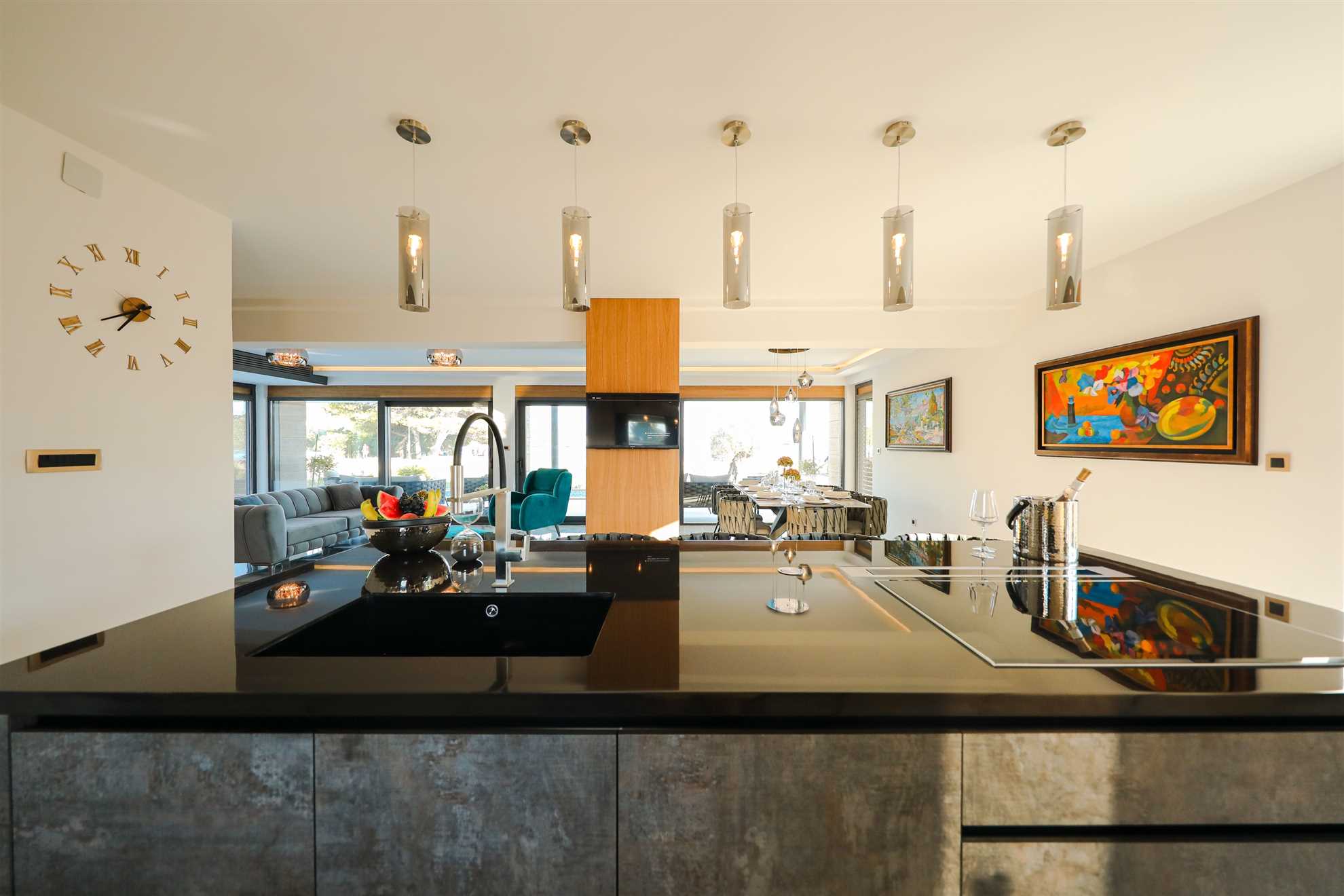 Villa Seabreeze Haven - seaside villa with a tennis court, 120 m2 pool, jacuzzi and tranquility