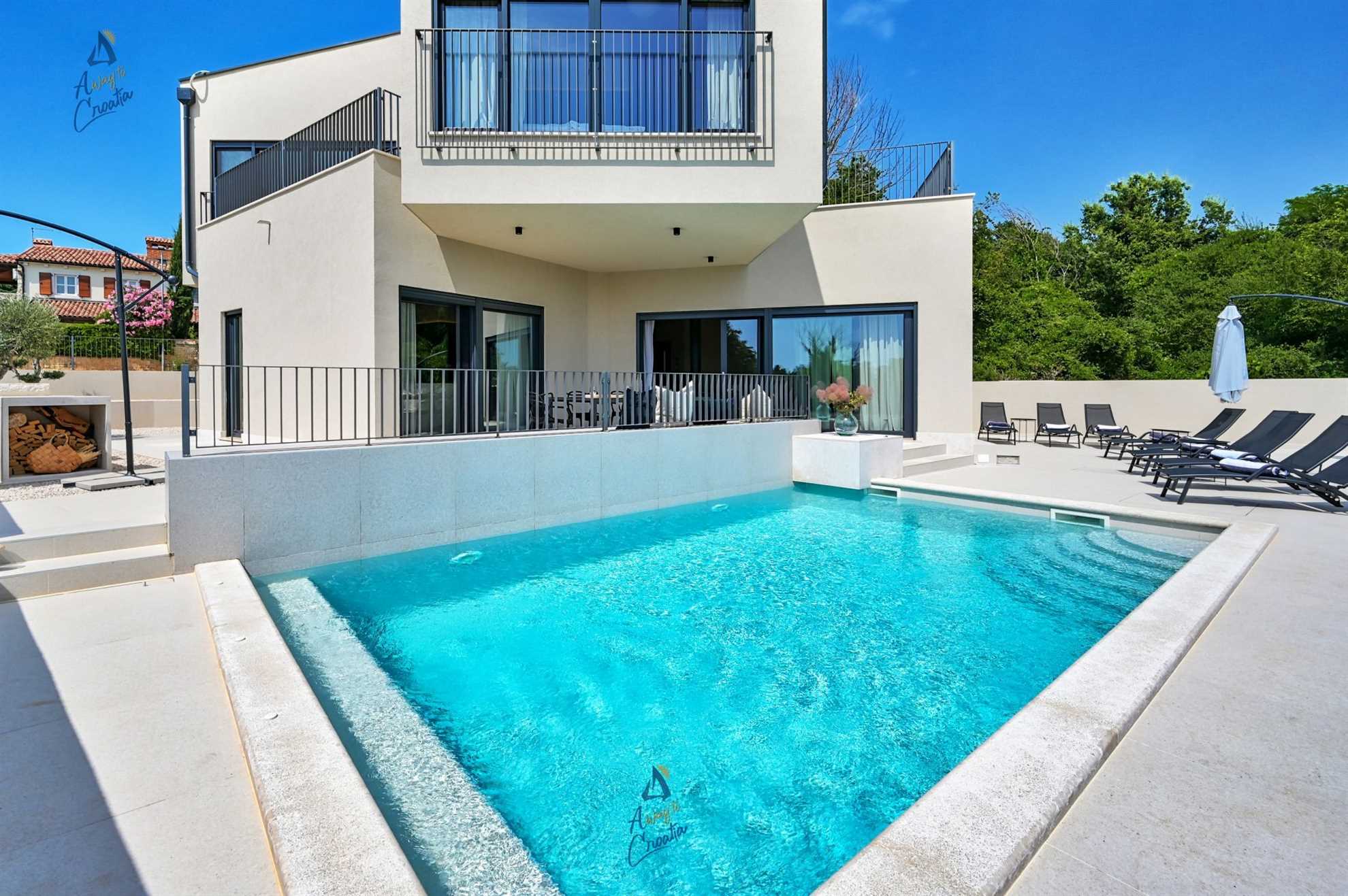 Image of Elegant 4-BR Villa with Hydromassage Pool, Close to Beaches
