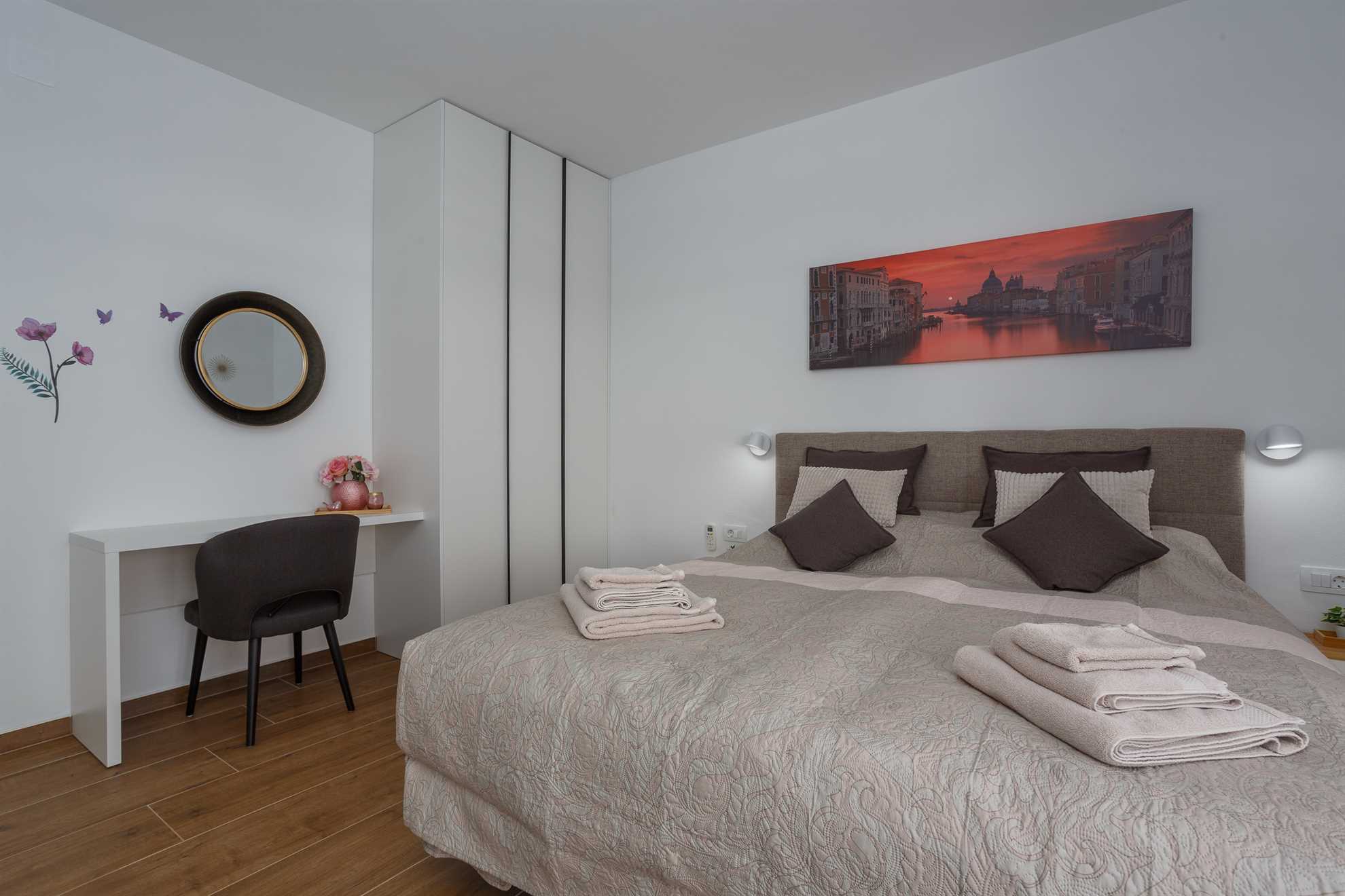 Vila MONICA s pogledom na morje in ogrevanim bazenom