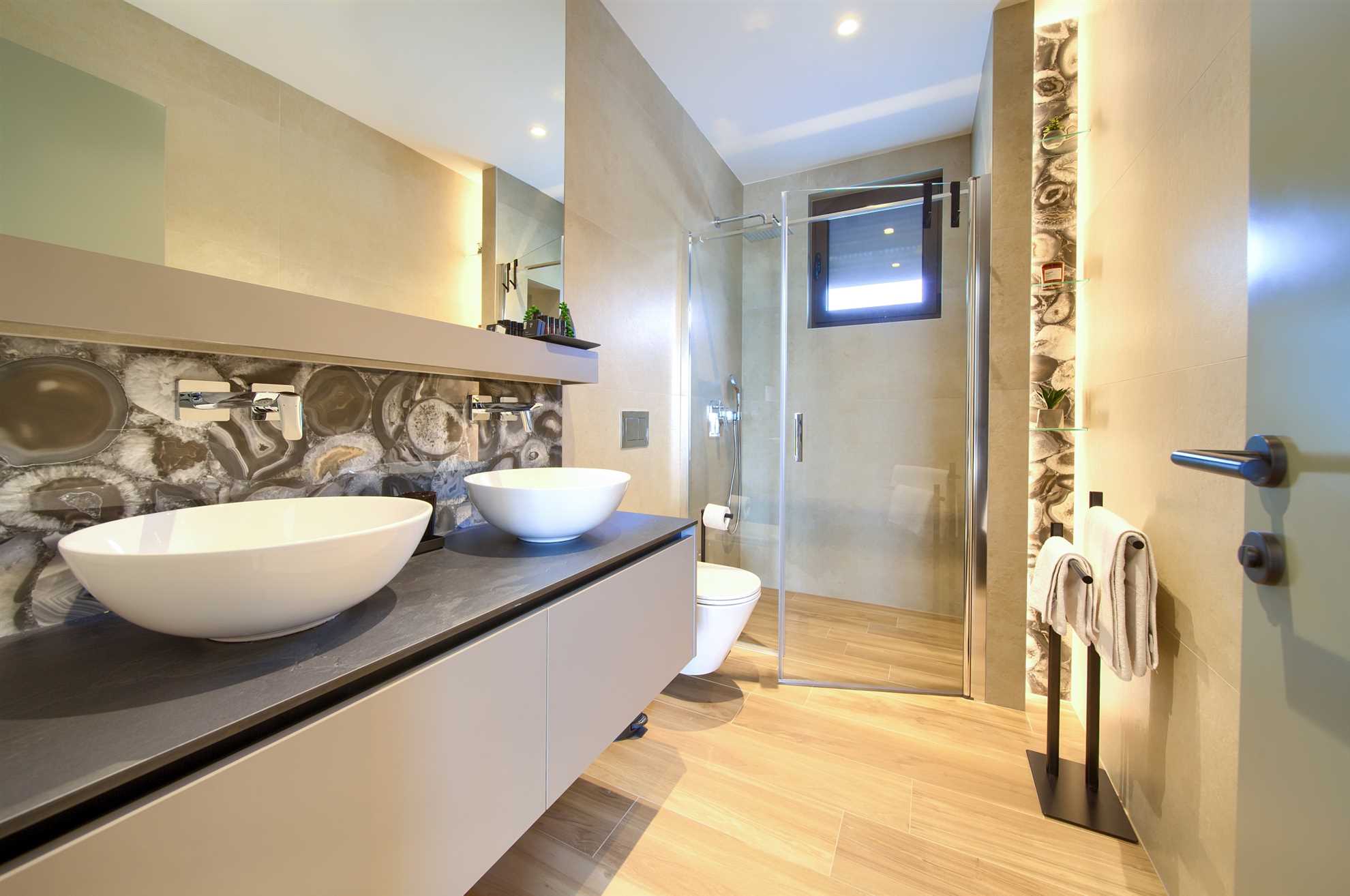 Villa LORD mit beheiztem Pool, Whirlpool und Sauna