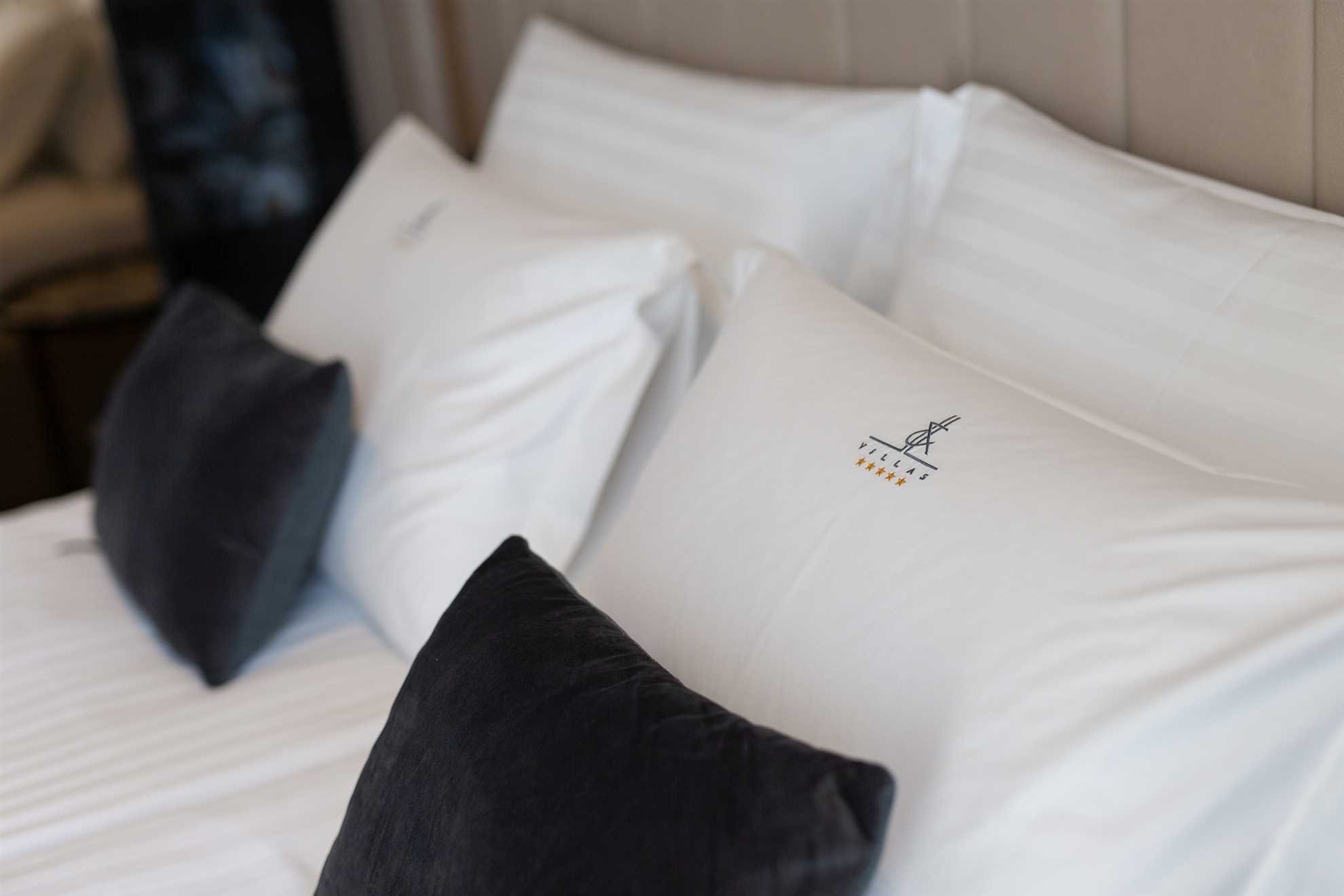 Villa LORD mit beheiztem Pool, Whirlpool und Sauna