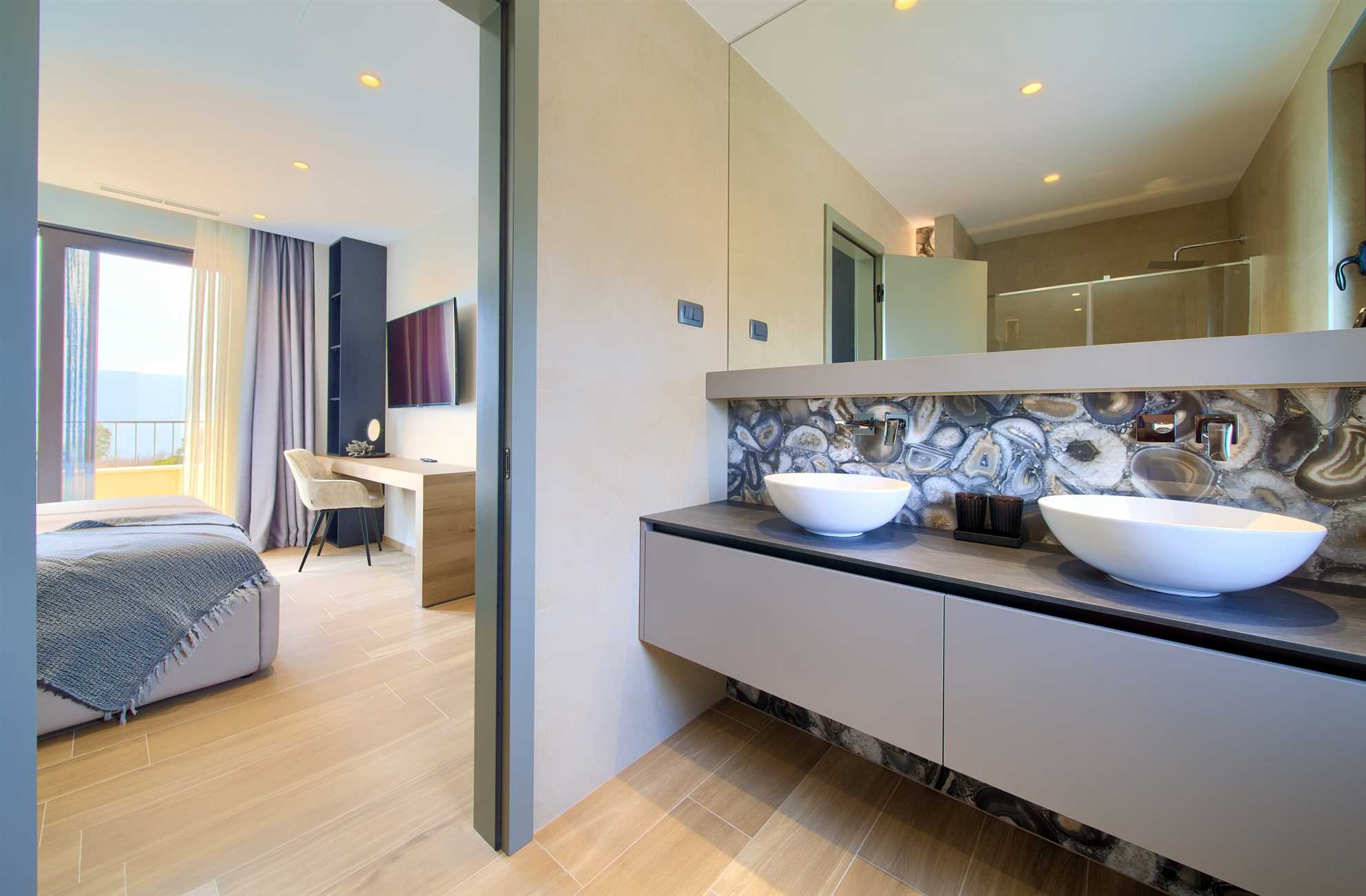 Villa LORD mit beheiztem Pool, Whirlpool und Sauna