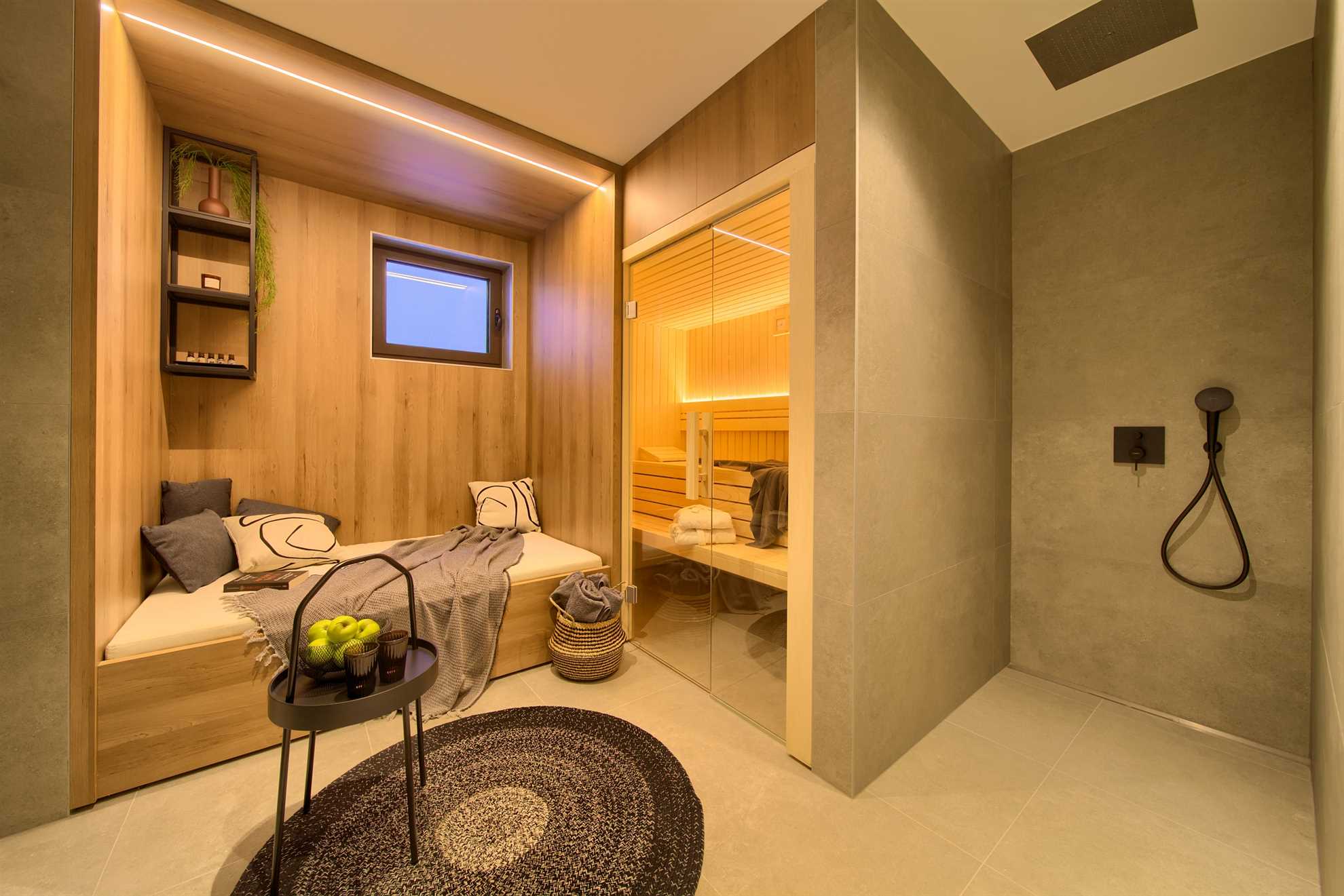 Villa LADY s grijanim bazenom, jacuzzijem i saunom