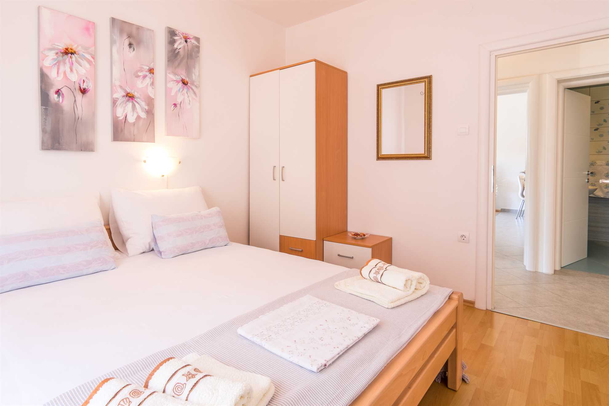 Apartment IVA close to the beach