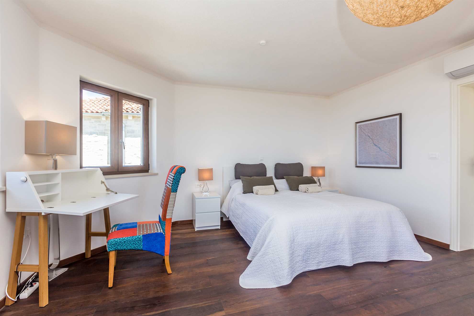 Villa CAVALLO s bazenom i pogledom na more