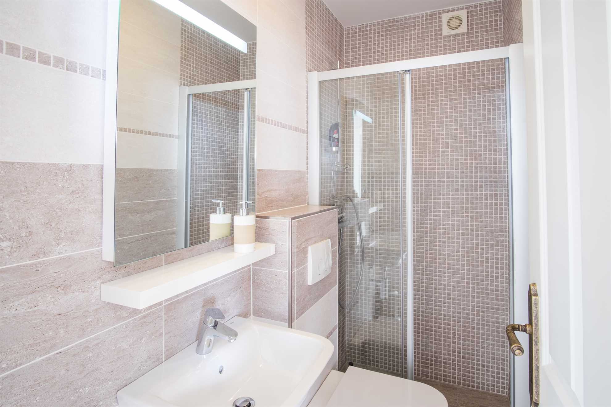 Villa CAVALLO s bazenom i pogledom na more