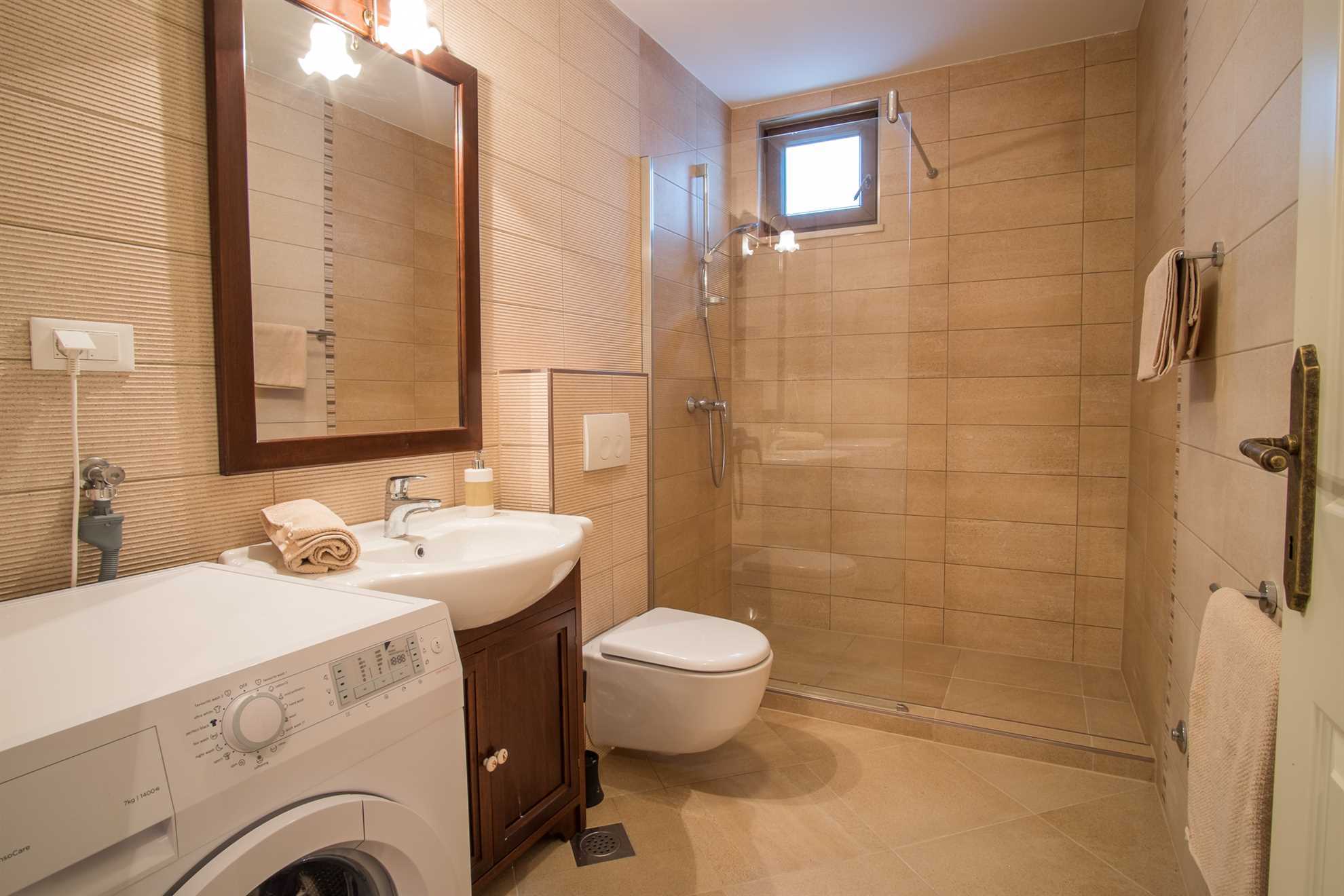 Villa CAVALLO s bazenom i pogledom na more