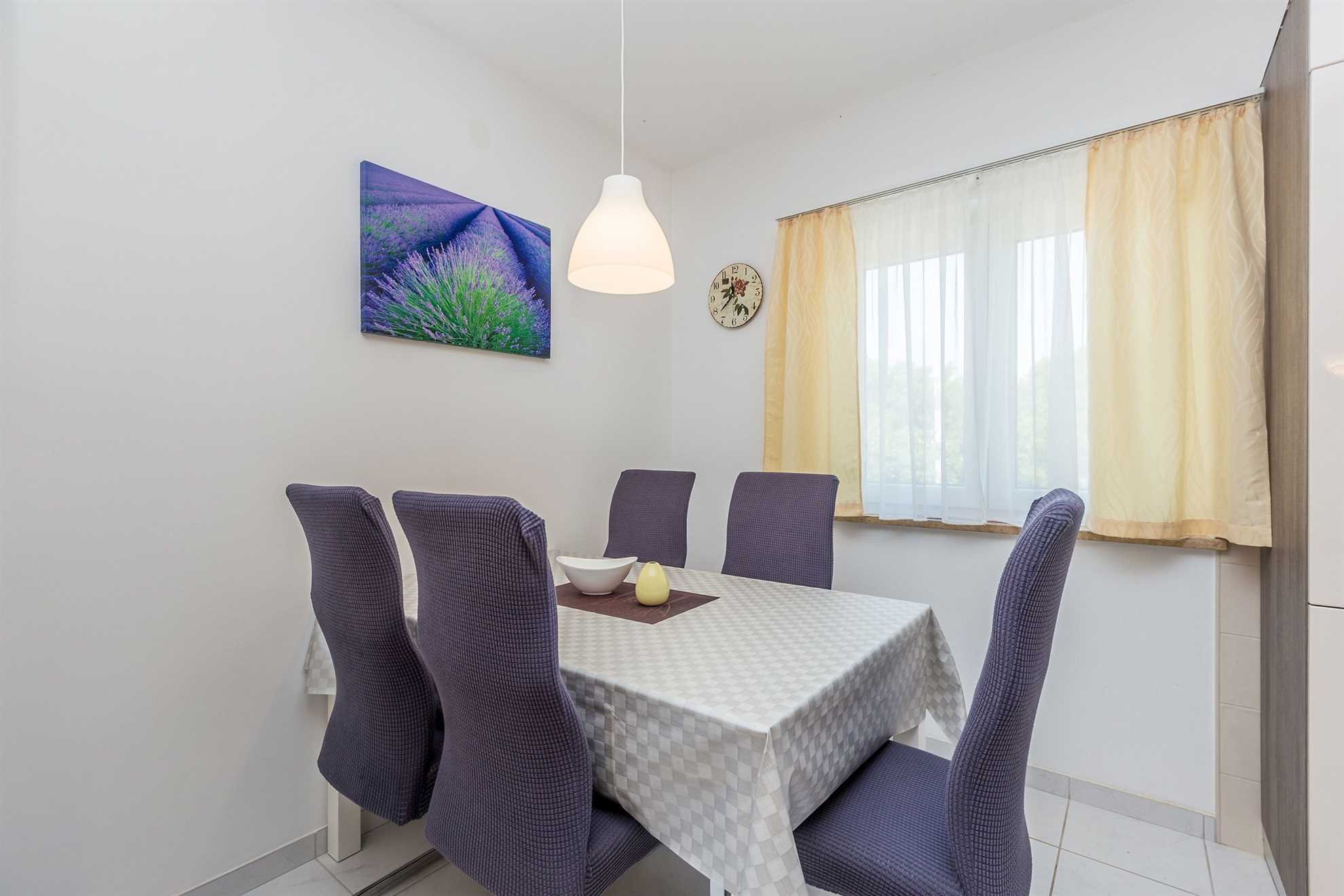 Apartman MARICA sa bazenom