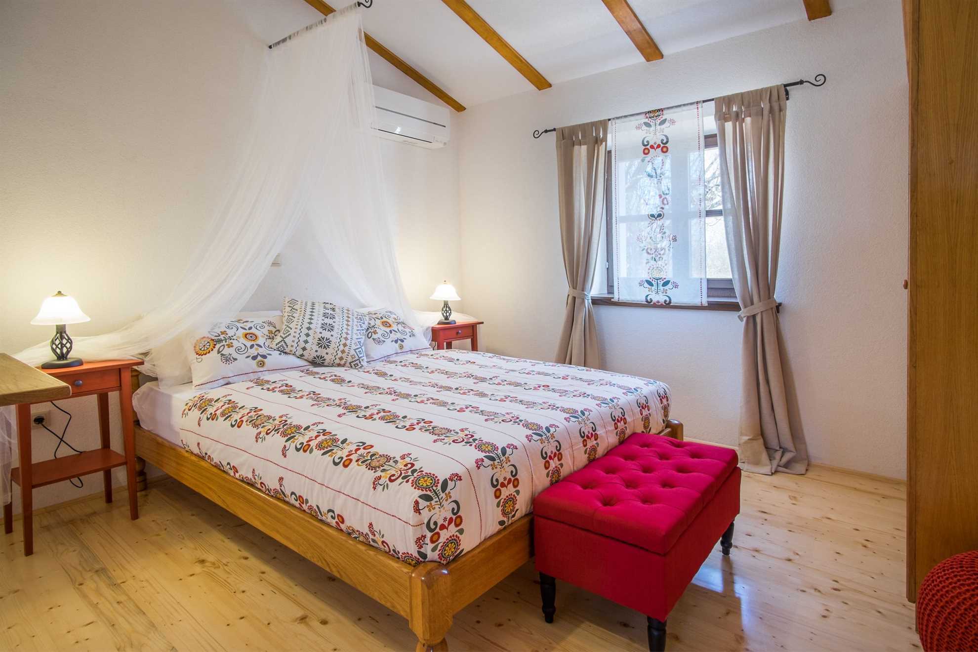 Ferienhaus BLUE IVY mit Swimmingpool