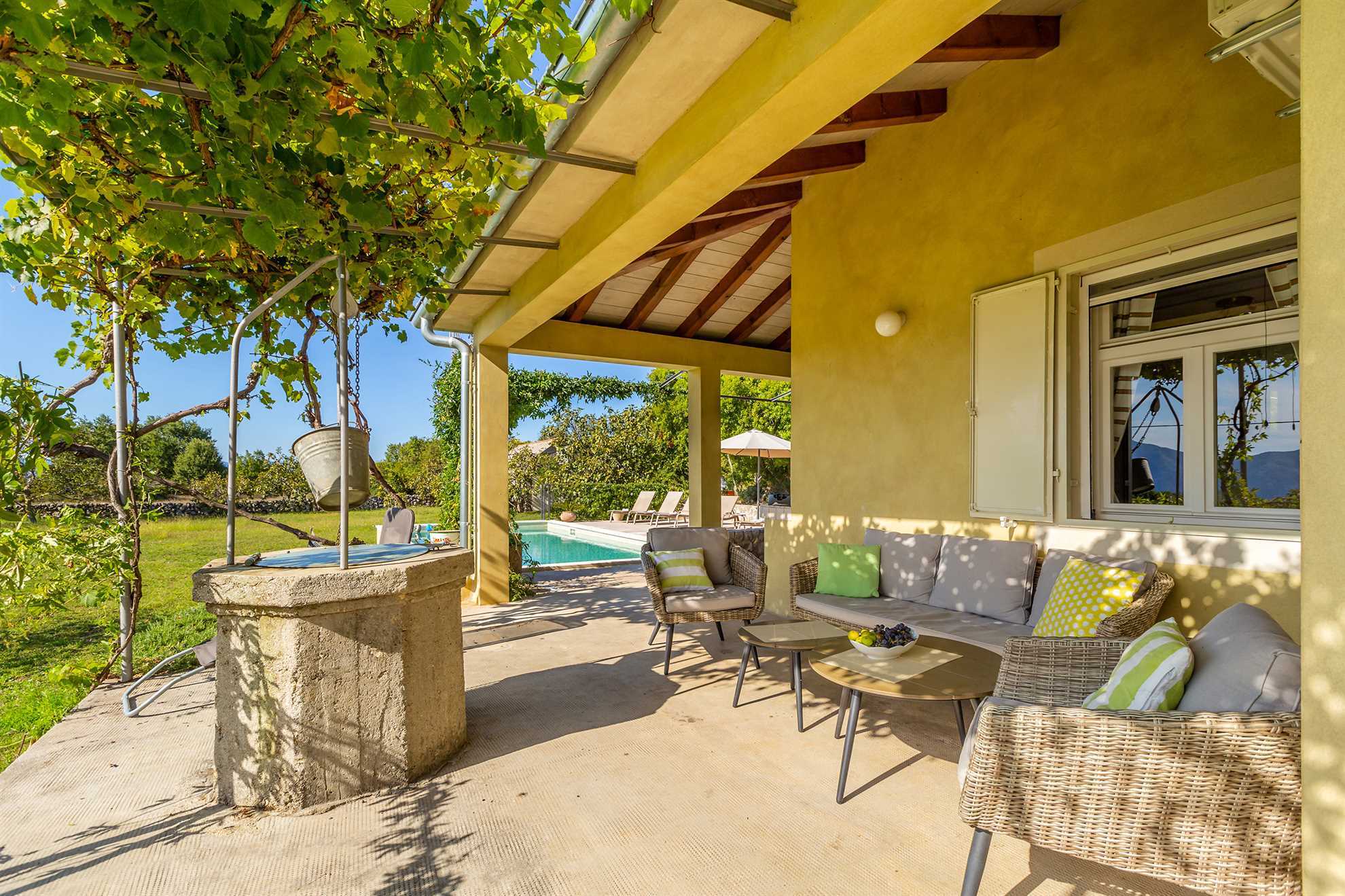 Ferienhaus TRSJA mit Swimmingpool