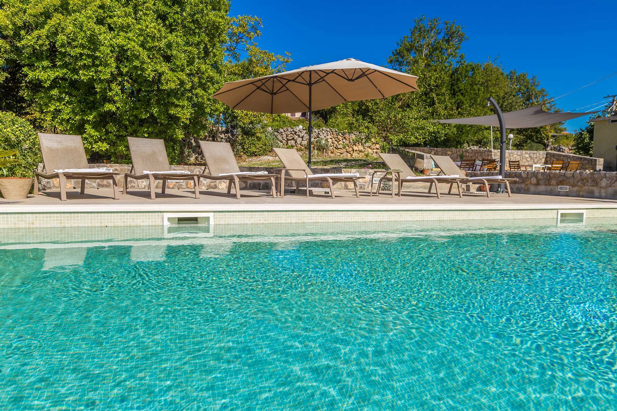 Ferienhaus TRSJA mit Swimmingpool