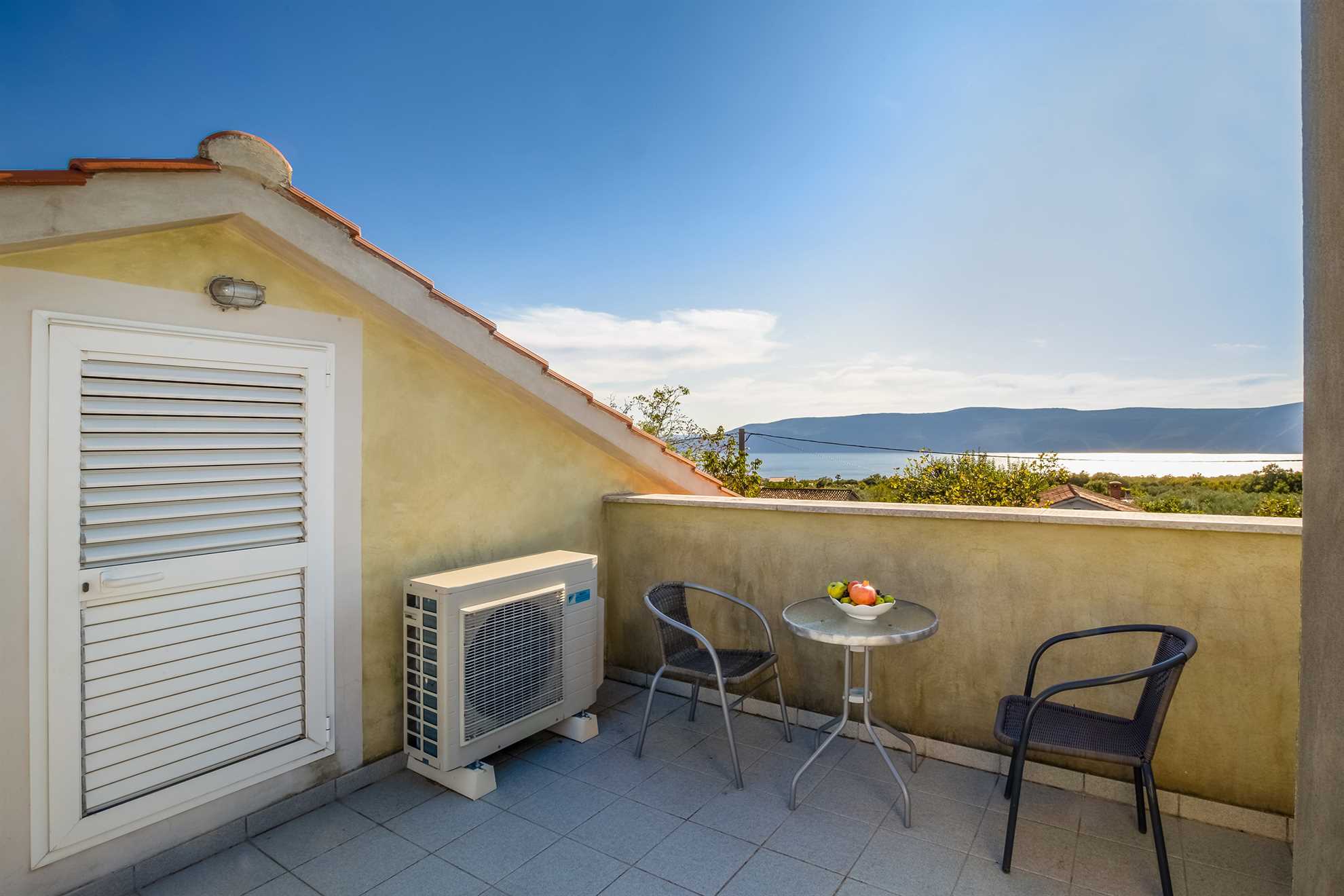 Ferienhaus TRSJA mit Swimmingpool