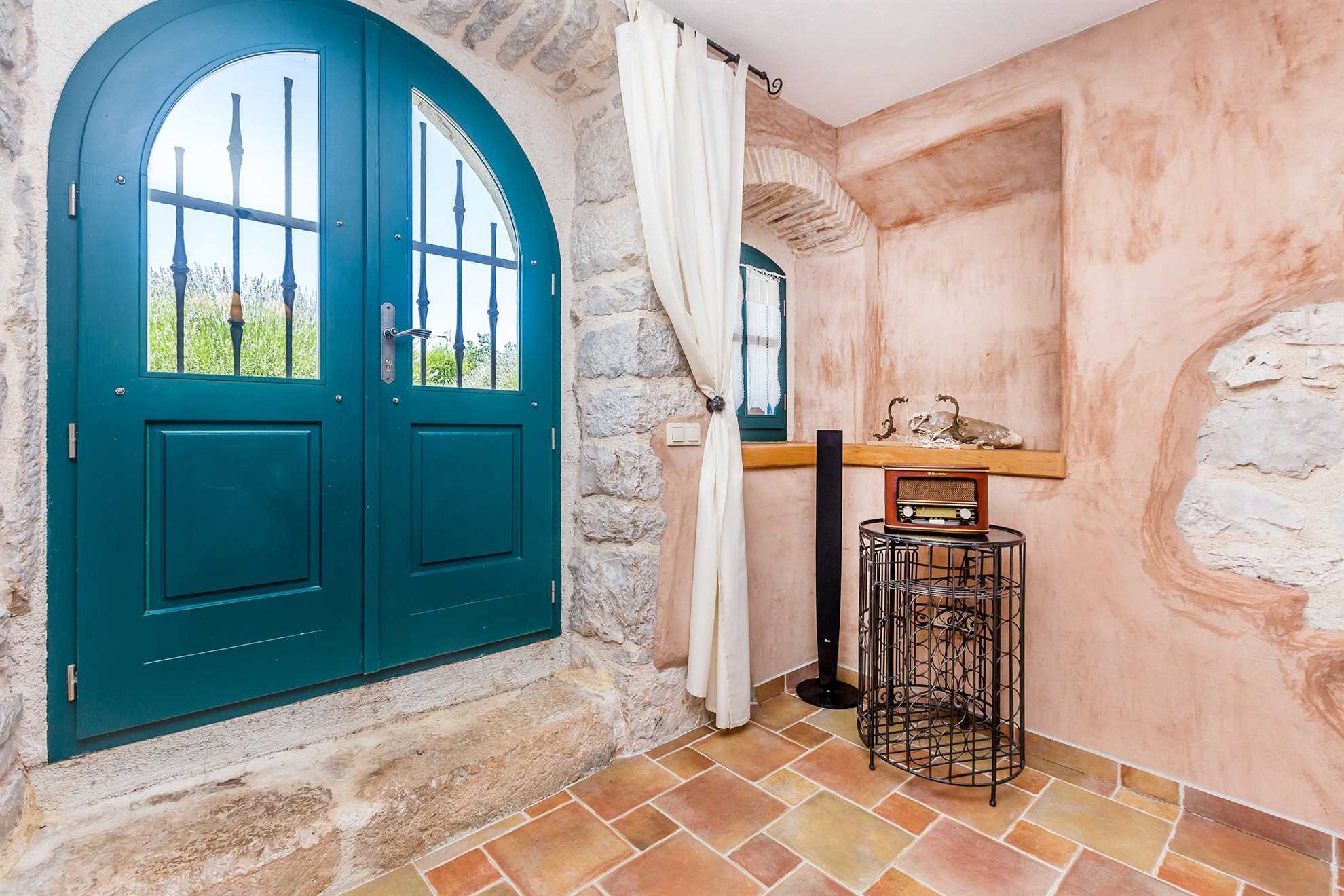 Kuća za odmor DAJANA sa mediteranskim vrtom