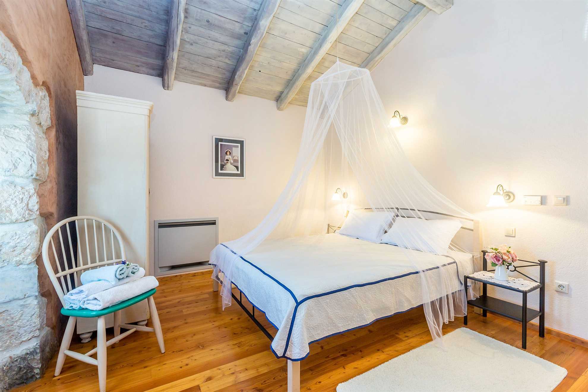 Kuća za odmor DAJANA sa mediteranskim vrtom