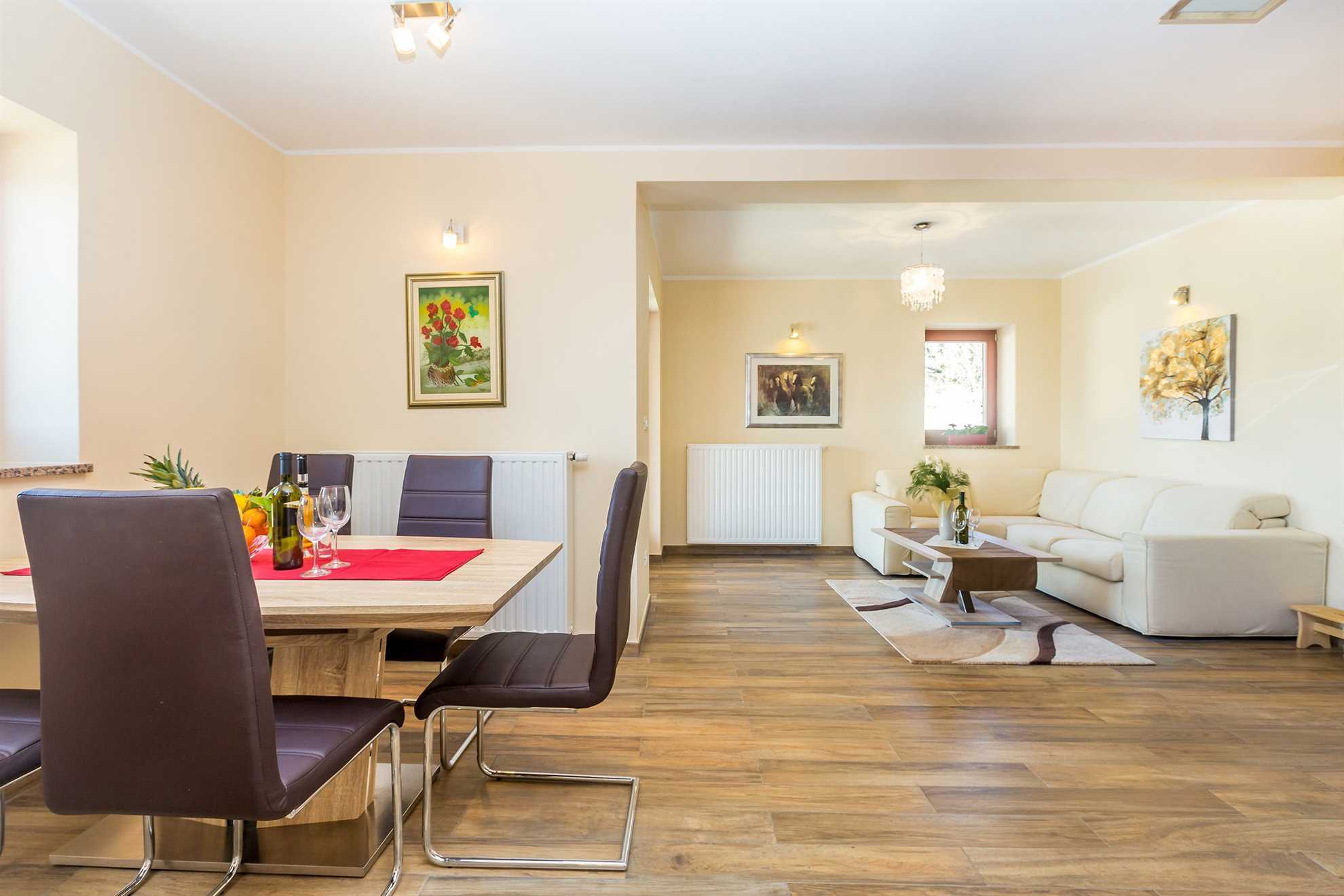 Bella casa vacanze LANA