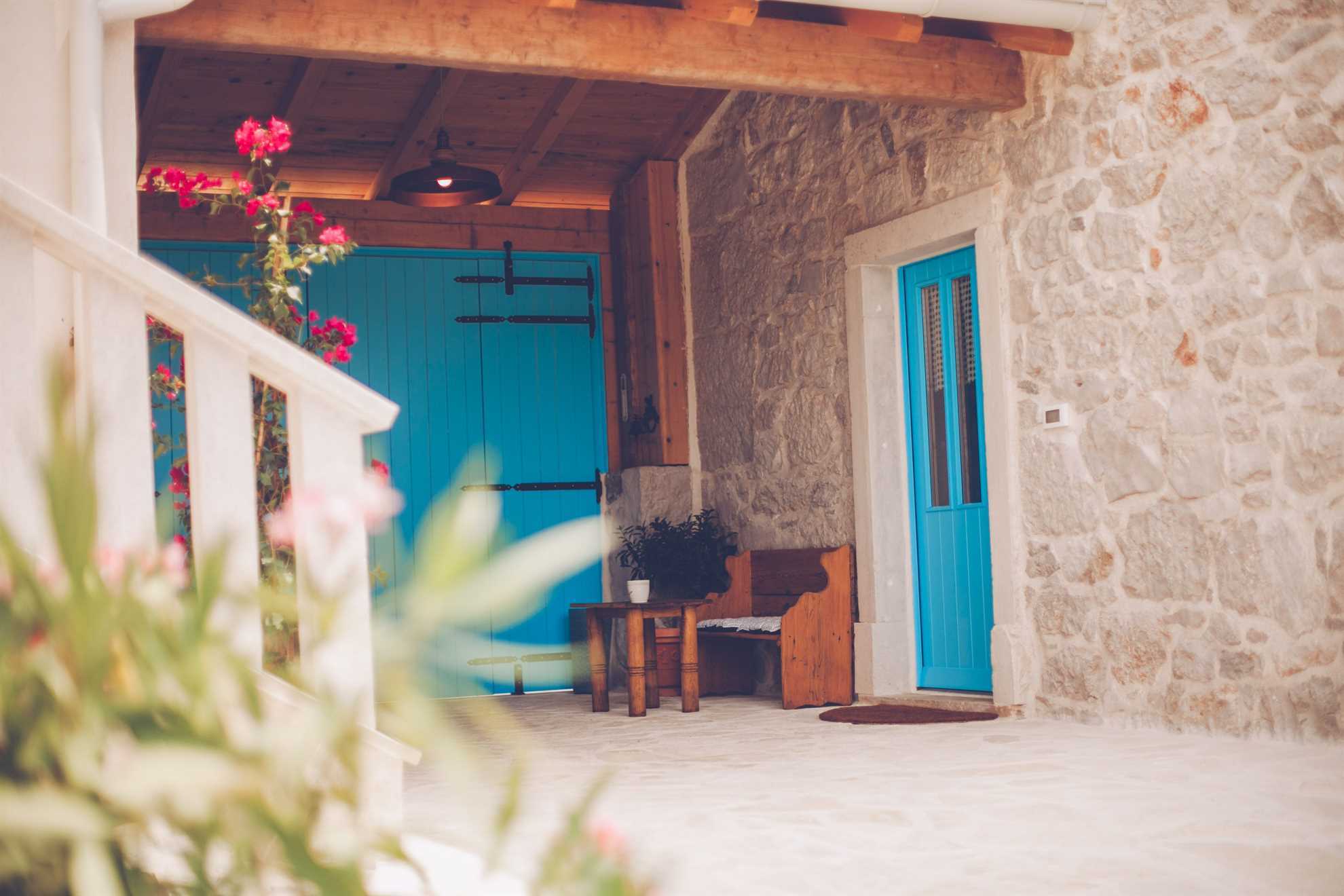 Luksuzna Villa DELUXE sa bazenom i saunom