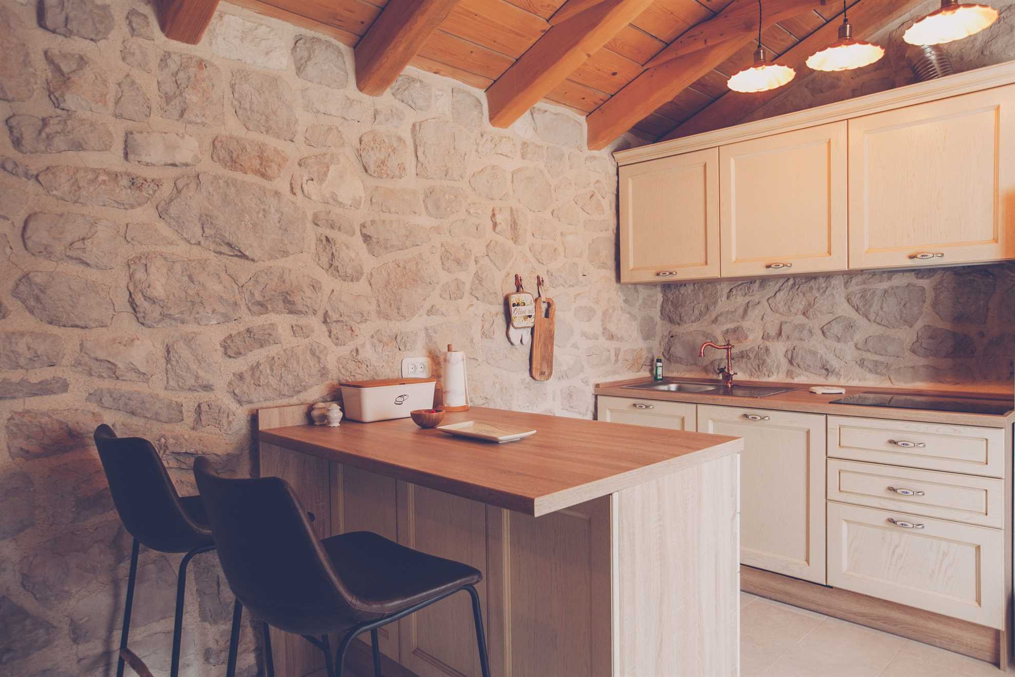 Luksuzna Villa DELUXE sa bazenom i saunom