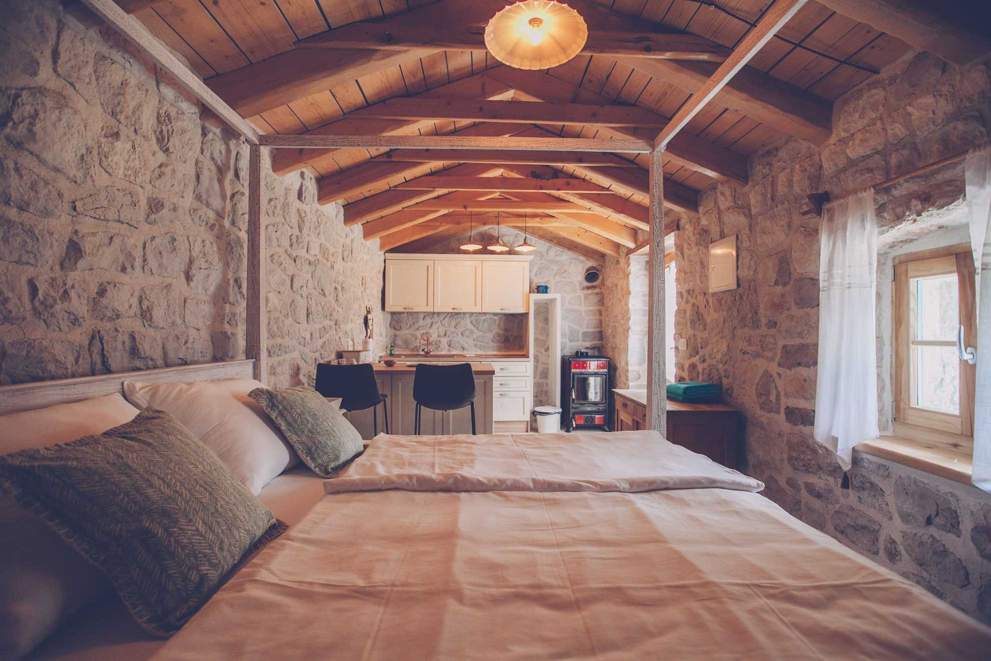 Luksuzna Villa DELUXE sa bazenom i saunom