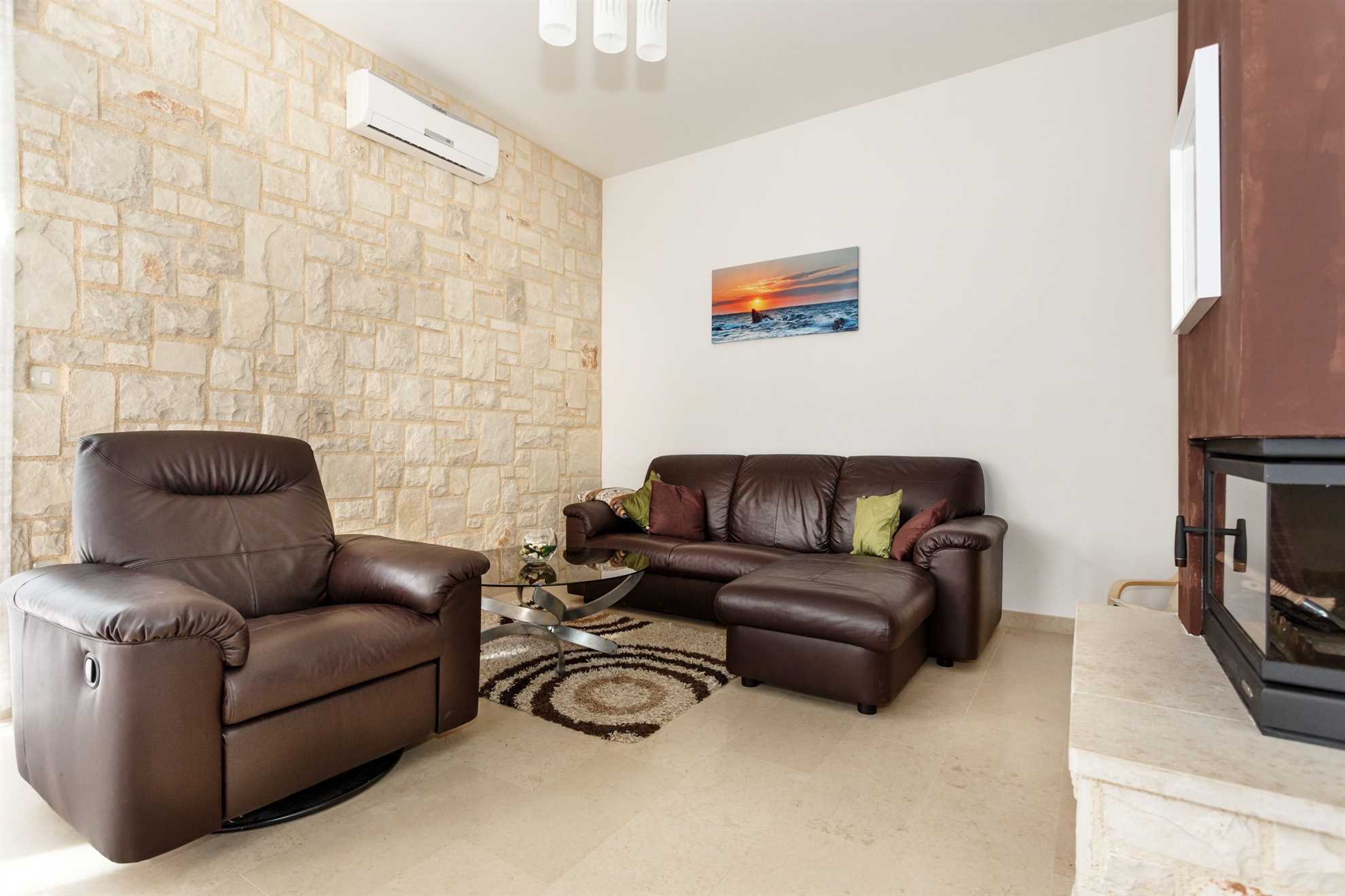 Casa vacanze OBZOVA con piscina privata