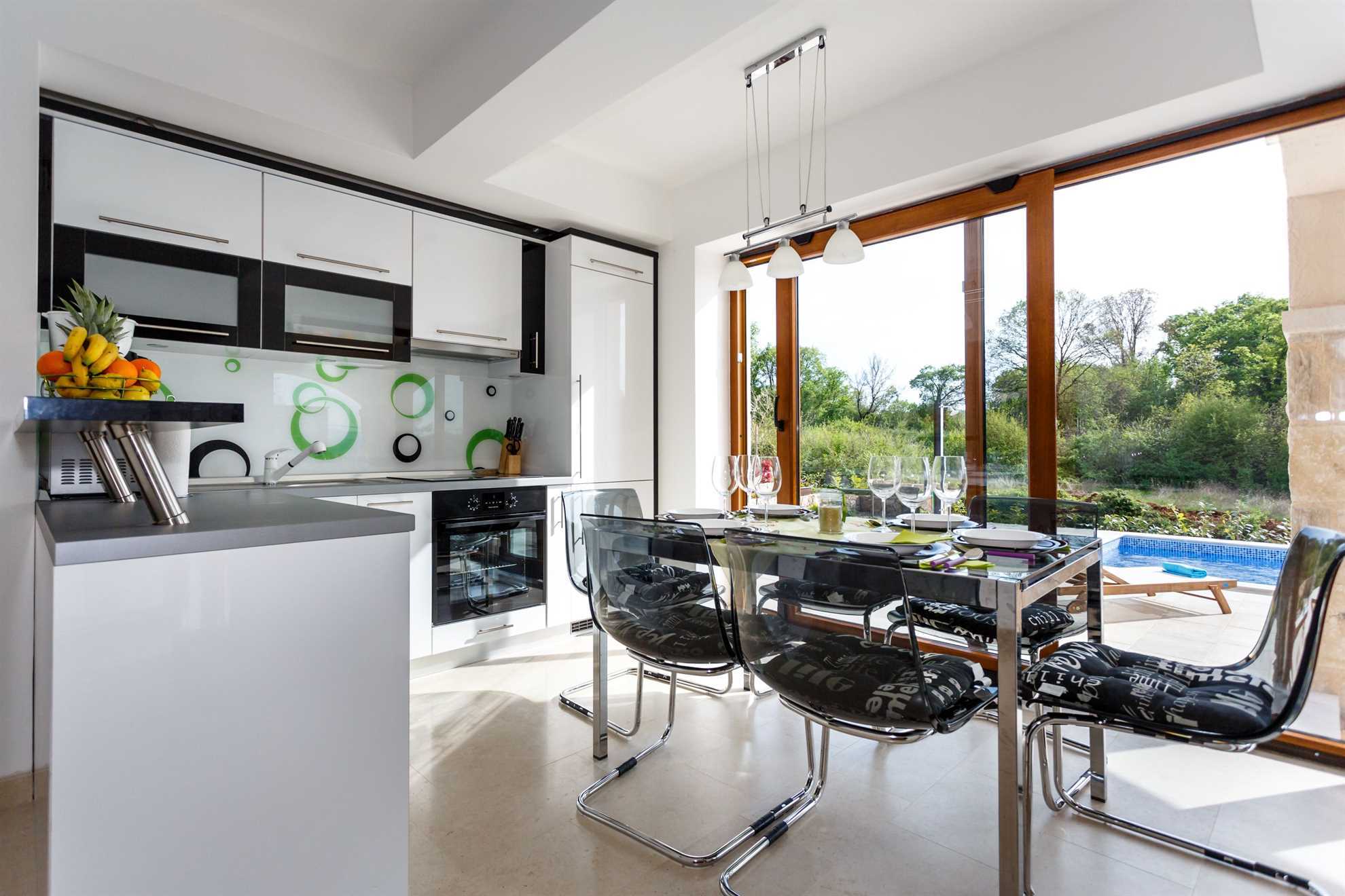 Casa vacanze OBZOVA con piscina privata