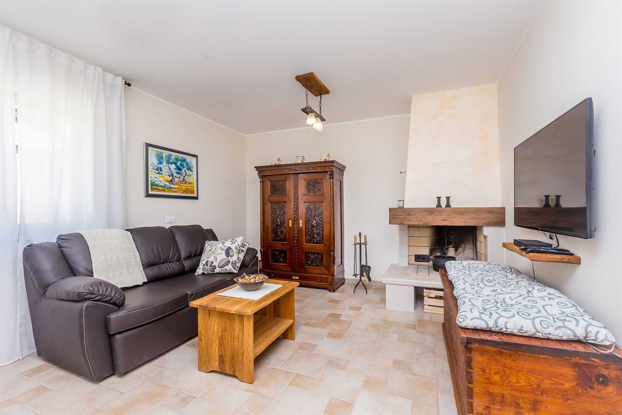 Atraktivna kuća za odmor MARE s bazenom i jacuzzijem