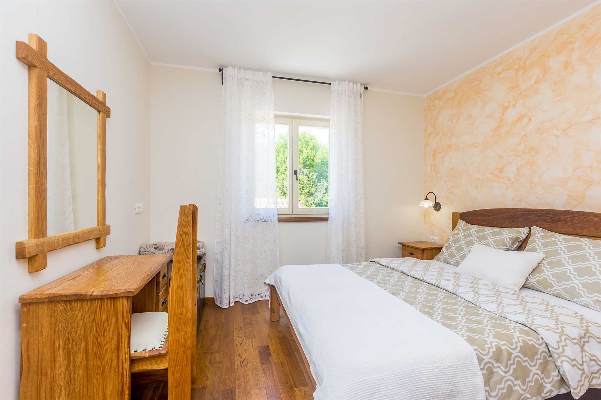 Atraktivna kuća za odmor MARE s bazenom i jacuzzijem