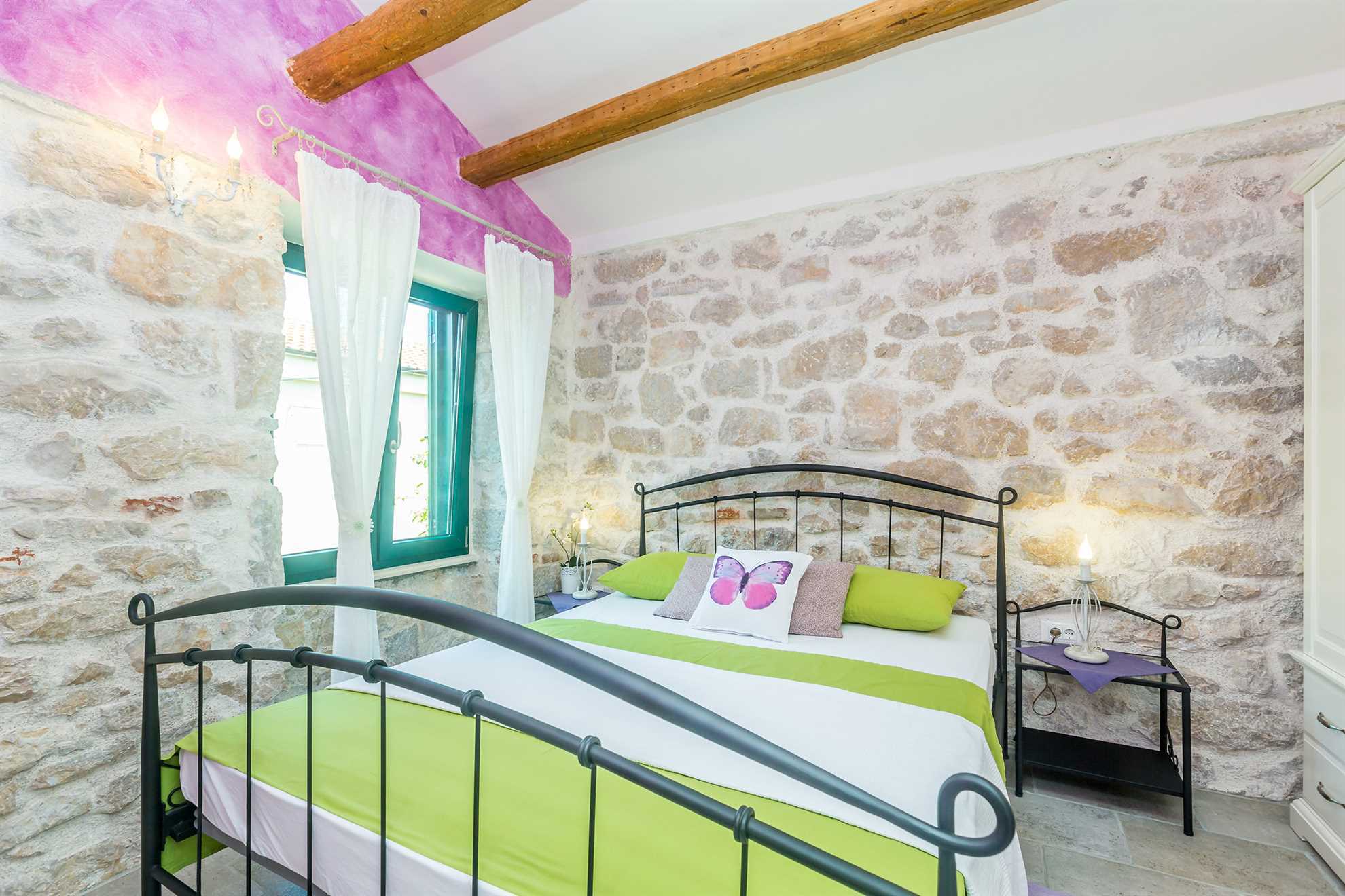 Rustic holiday house KATE