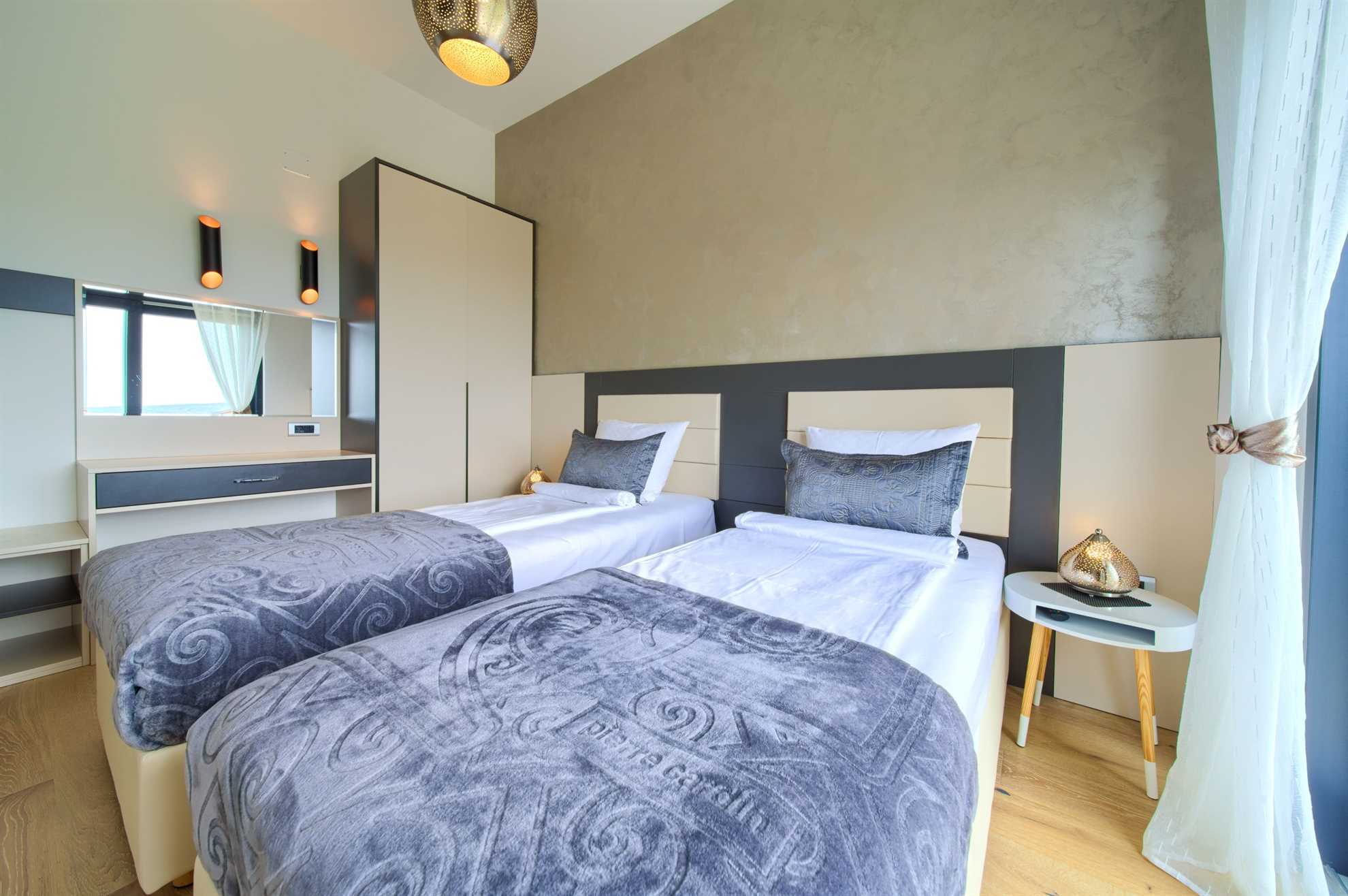 Luksuzna kuća za odmor BELLA s privatnim bazenom