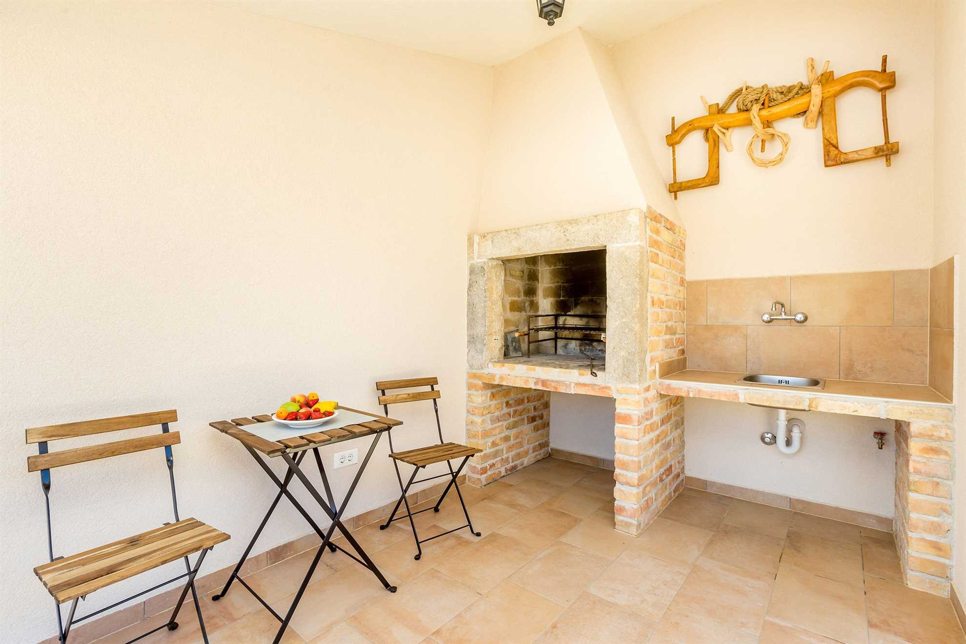 Prekrasna rustikalna kuća za odmor HOJEVICA