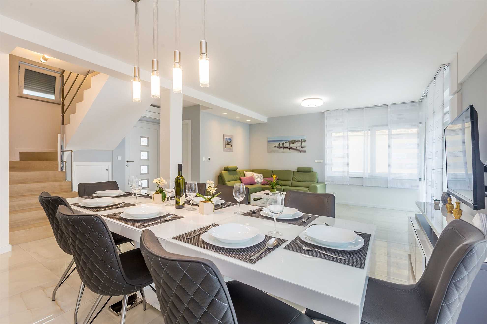 Lussuosa villa DRAZINE con piscina riscaldata e jacuzzi