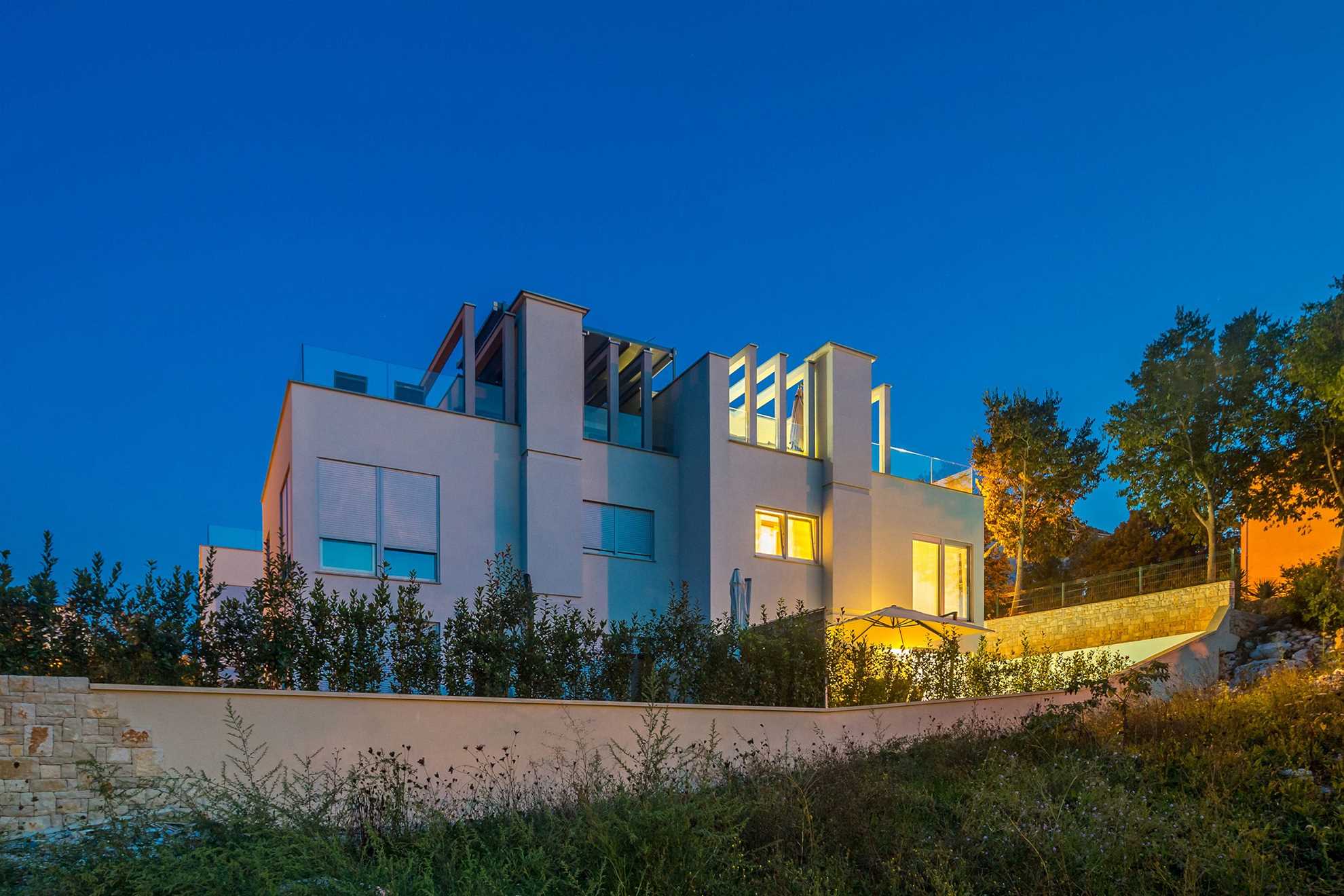 Lussuosa villa DRAZINE con piscina riscaldata e jacuzzi