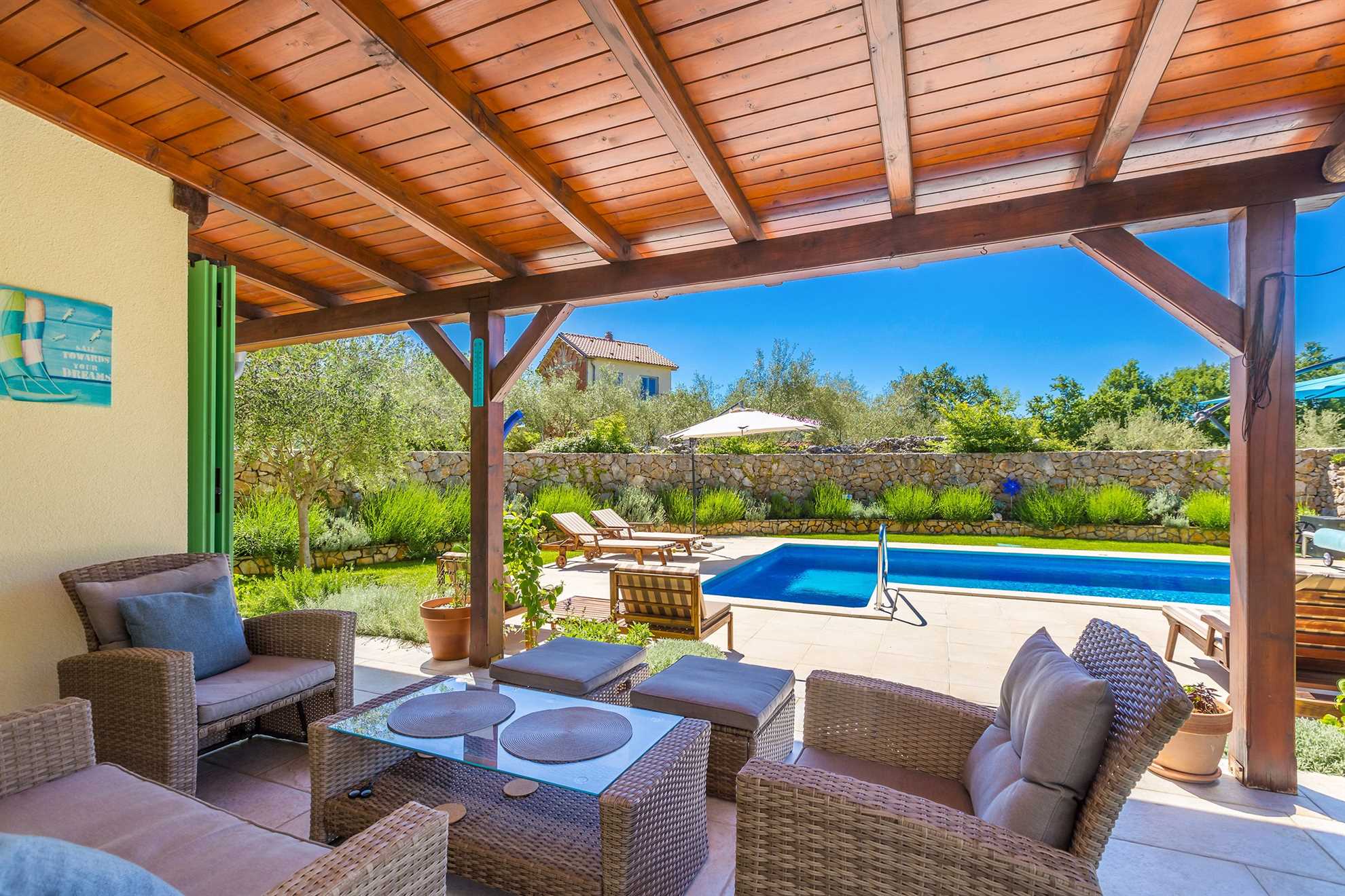 Bella casa vacanze BARUSICI con piscina riscaldata