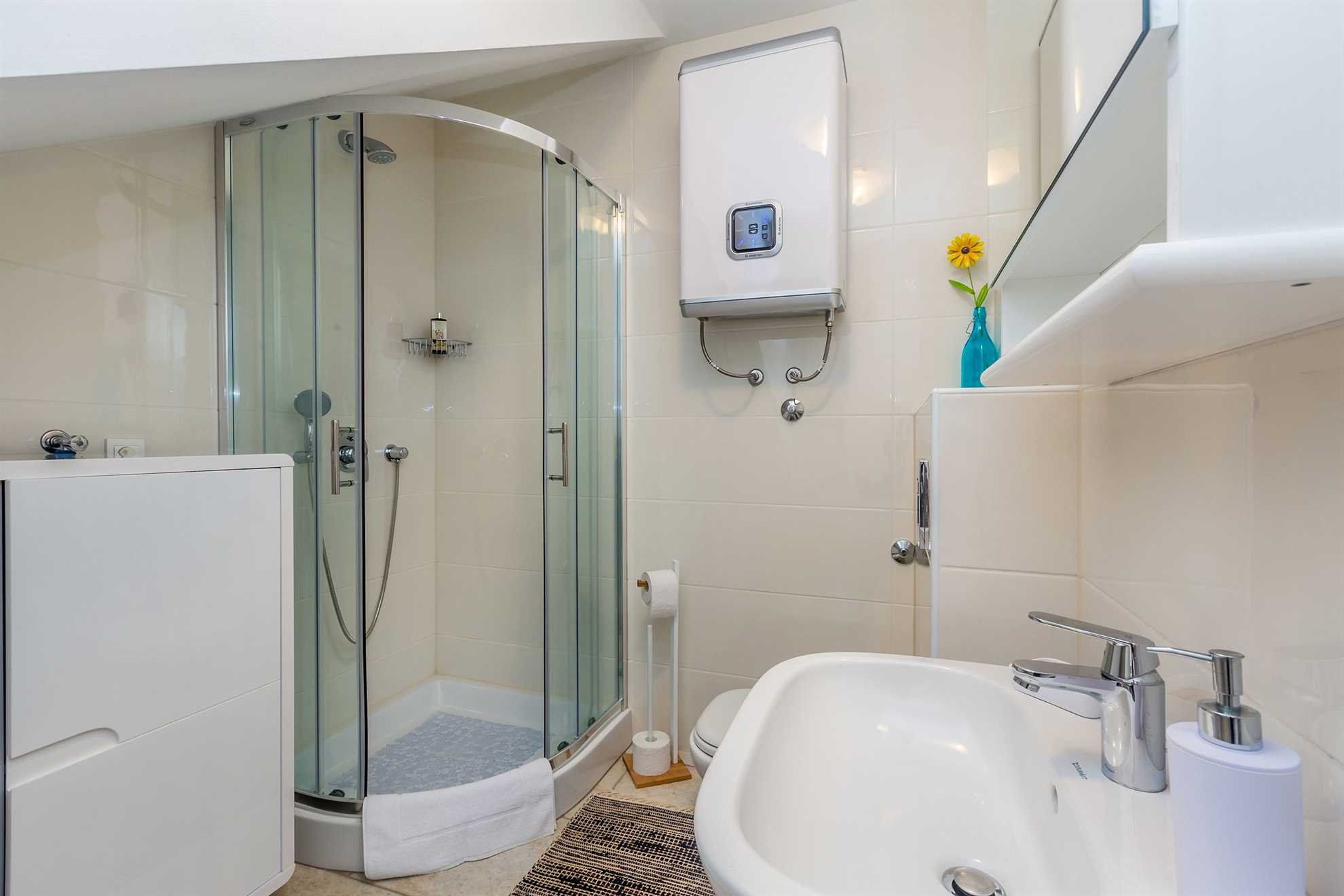 Bella casa vacanze BARUSICI con piscina riscaldata