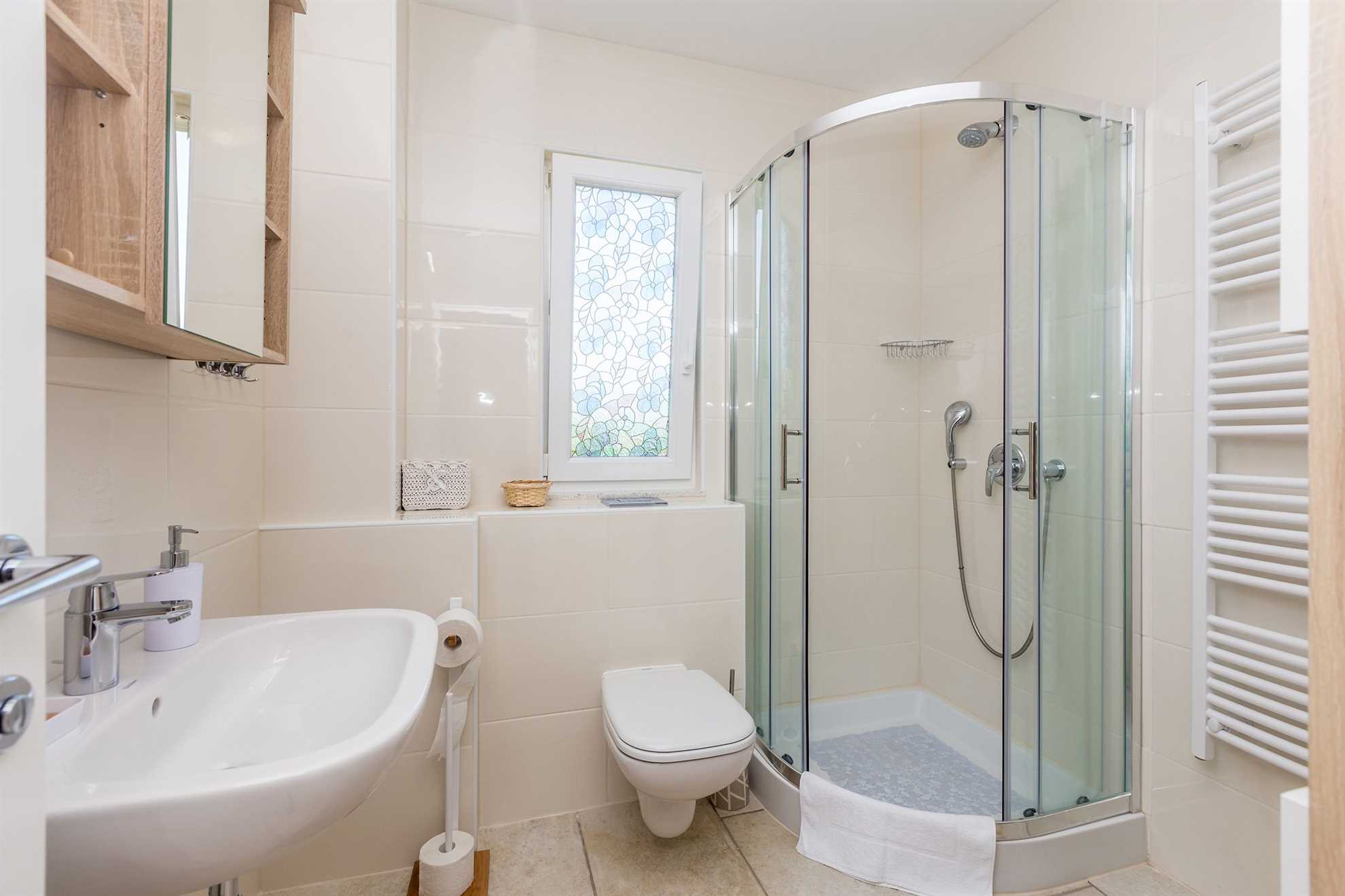 Bella casa vacanze BARUSICI con piscina riscaldata