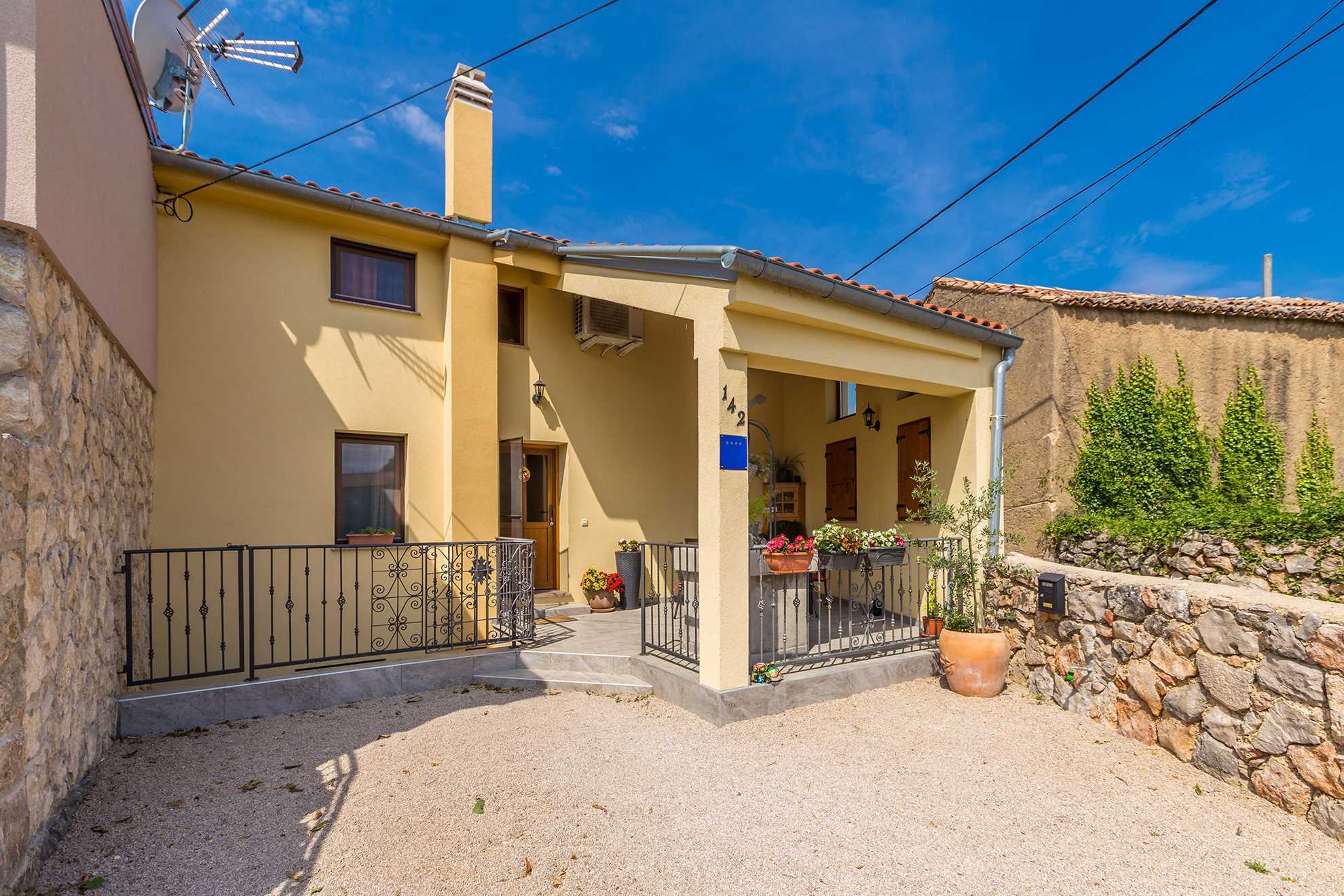 Kuća za odmor SVJETLANA s prekrasnim pogledom