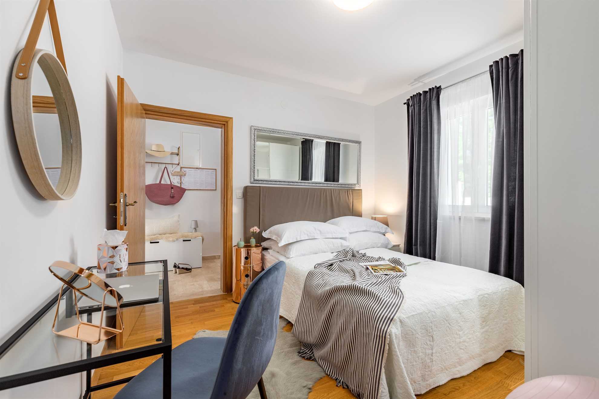 Holiday house JOSEPHINE with heated swimming pool