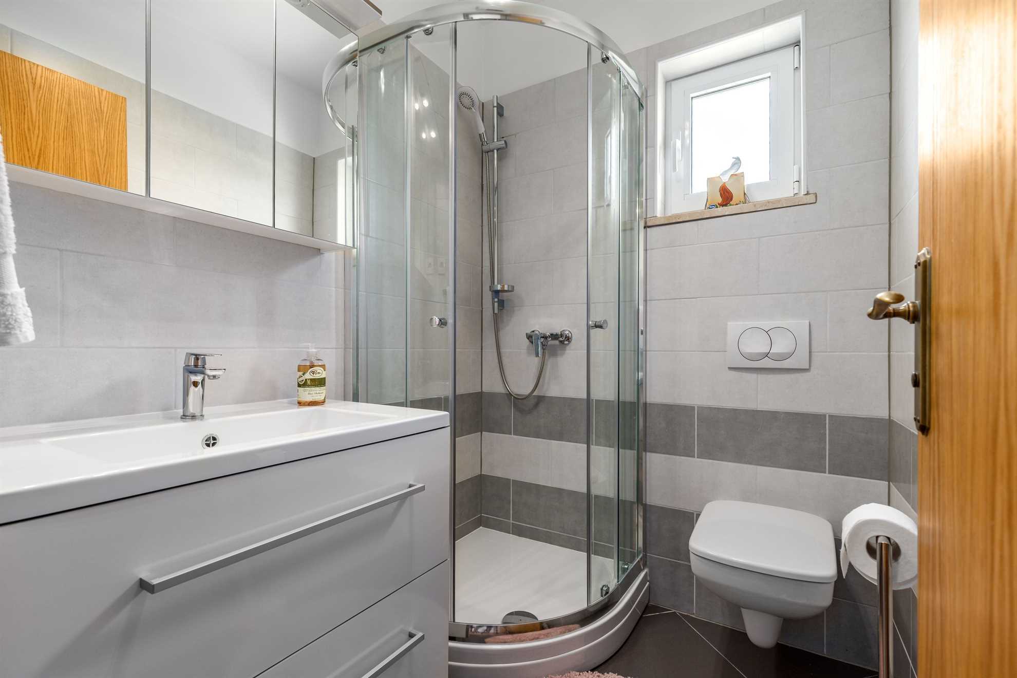 Holiday house JOSEPHINE with heated swimming pool