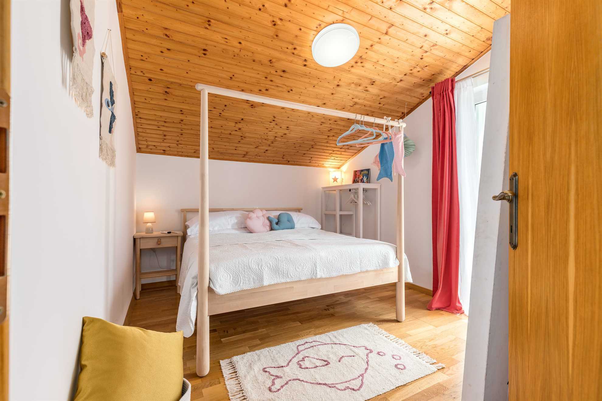 Holiday house JOSEPHINE with heated swimming pool