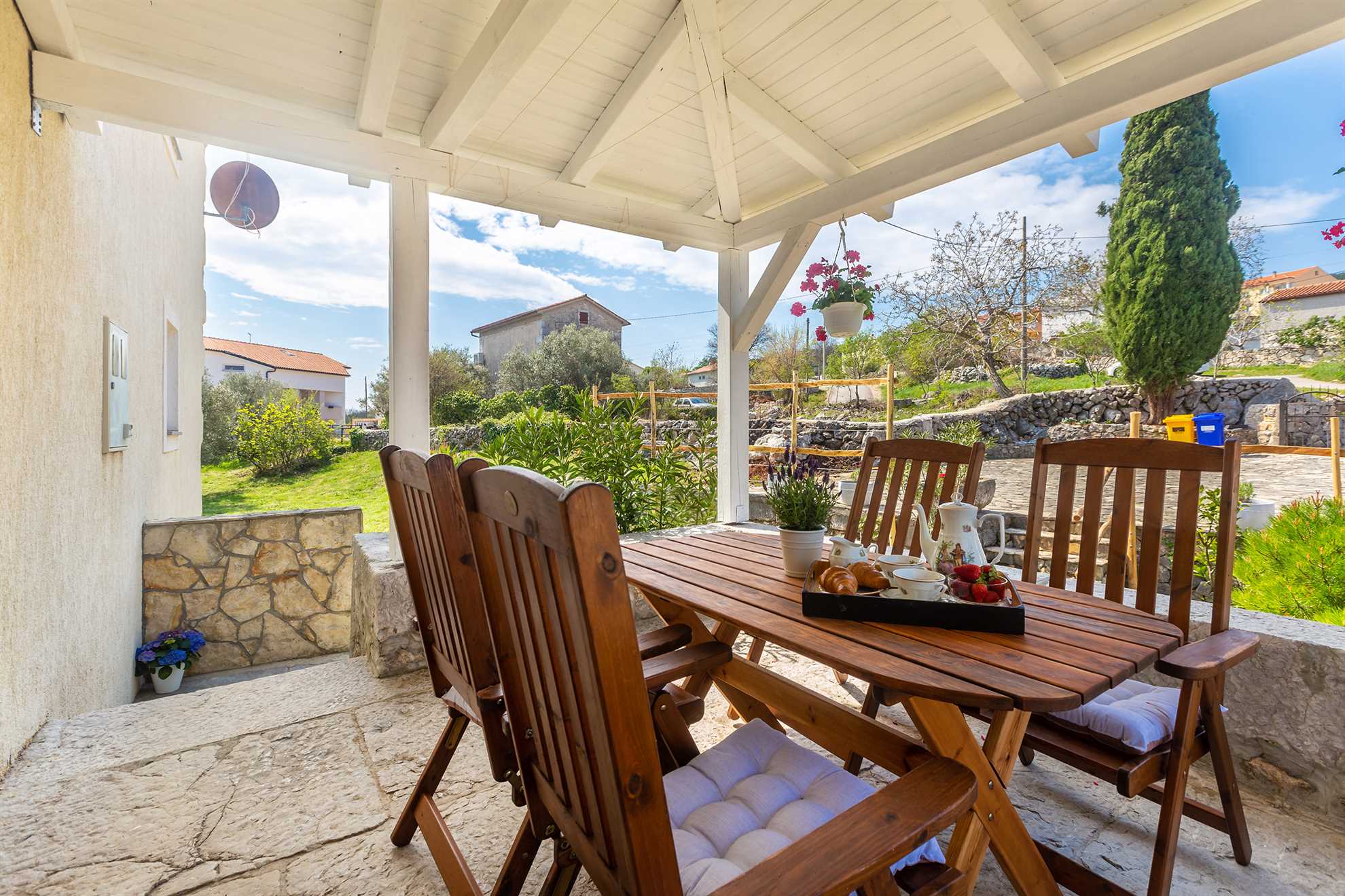 Ferienhaus JELE mit Pool