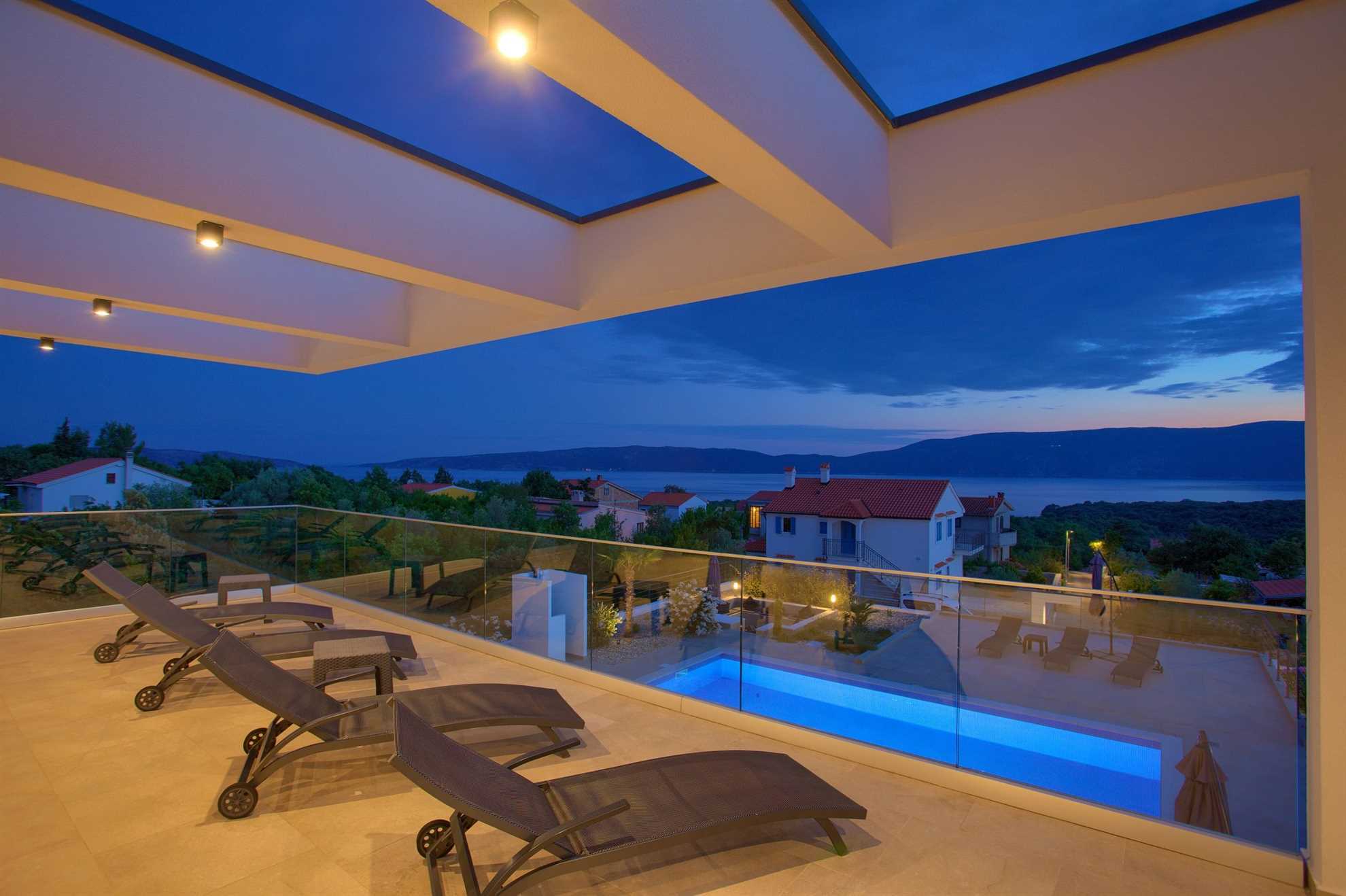 Villa QUADRA s grijanim bazenom