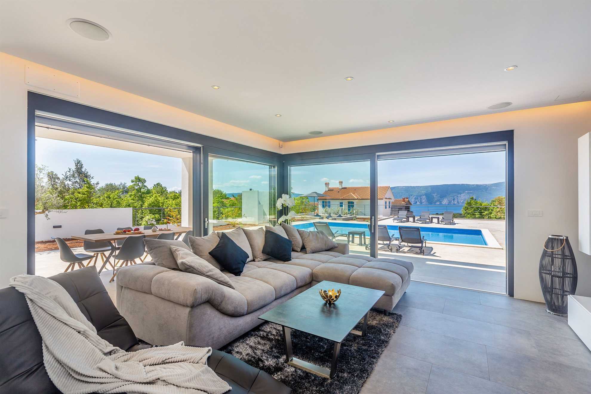 Villa QUADRA s grijanim bazenom