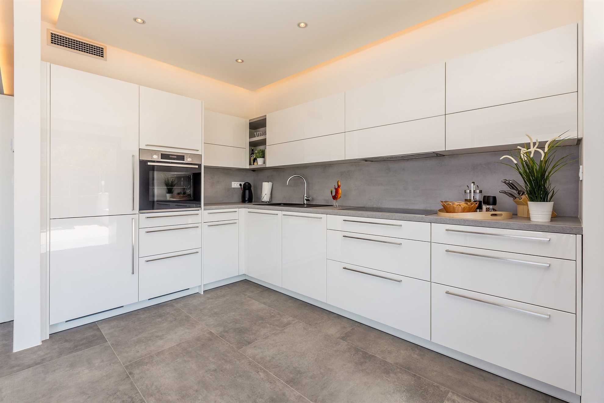 Villa QUADRA s grijanim bazenom