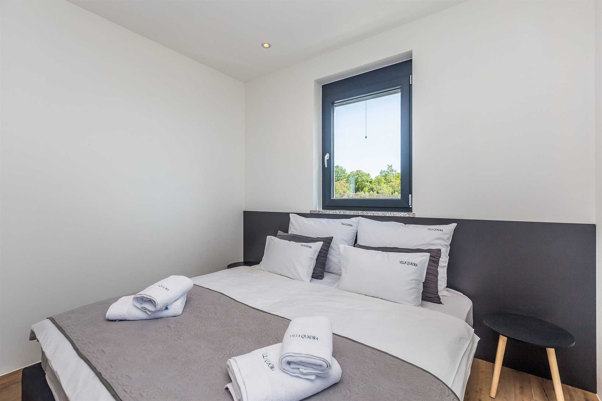 Villa QUADRA s grijanim bazenom