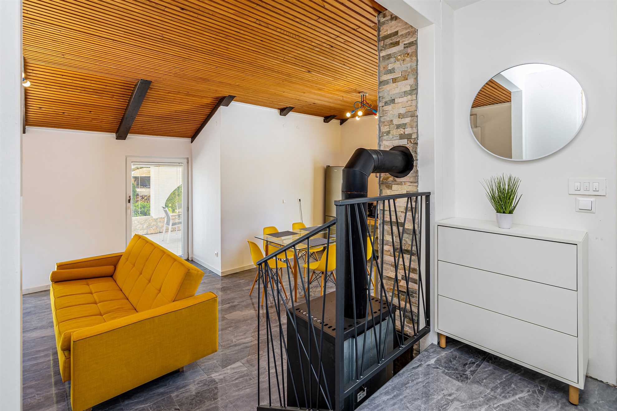 Ferienhaus KAI mit privatem Pool