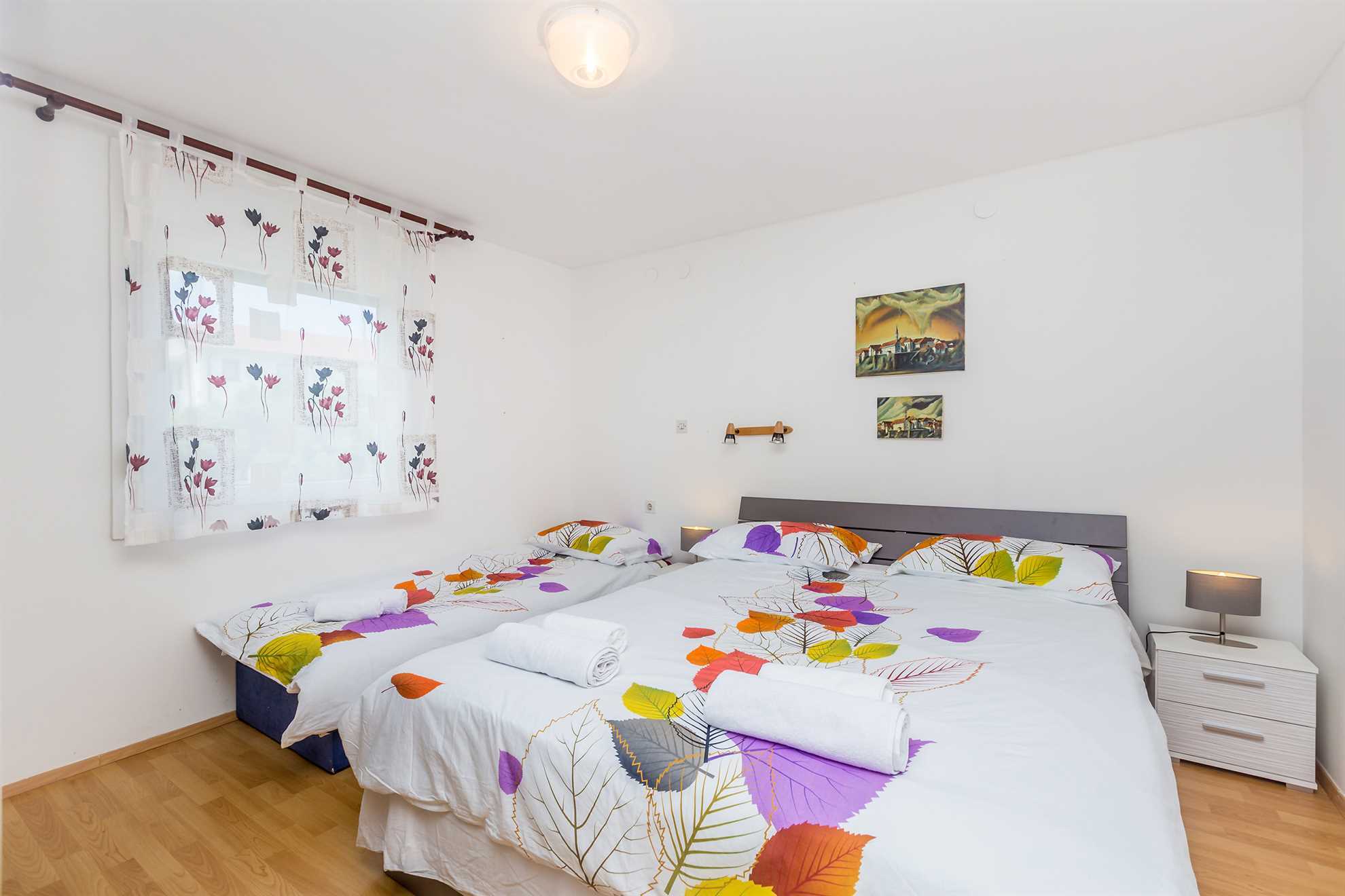 Ferienhaus KAI mit privatem Pool